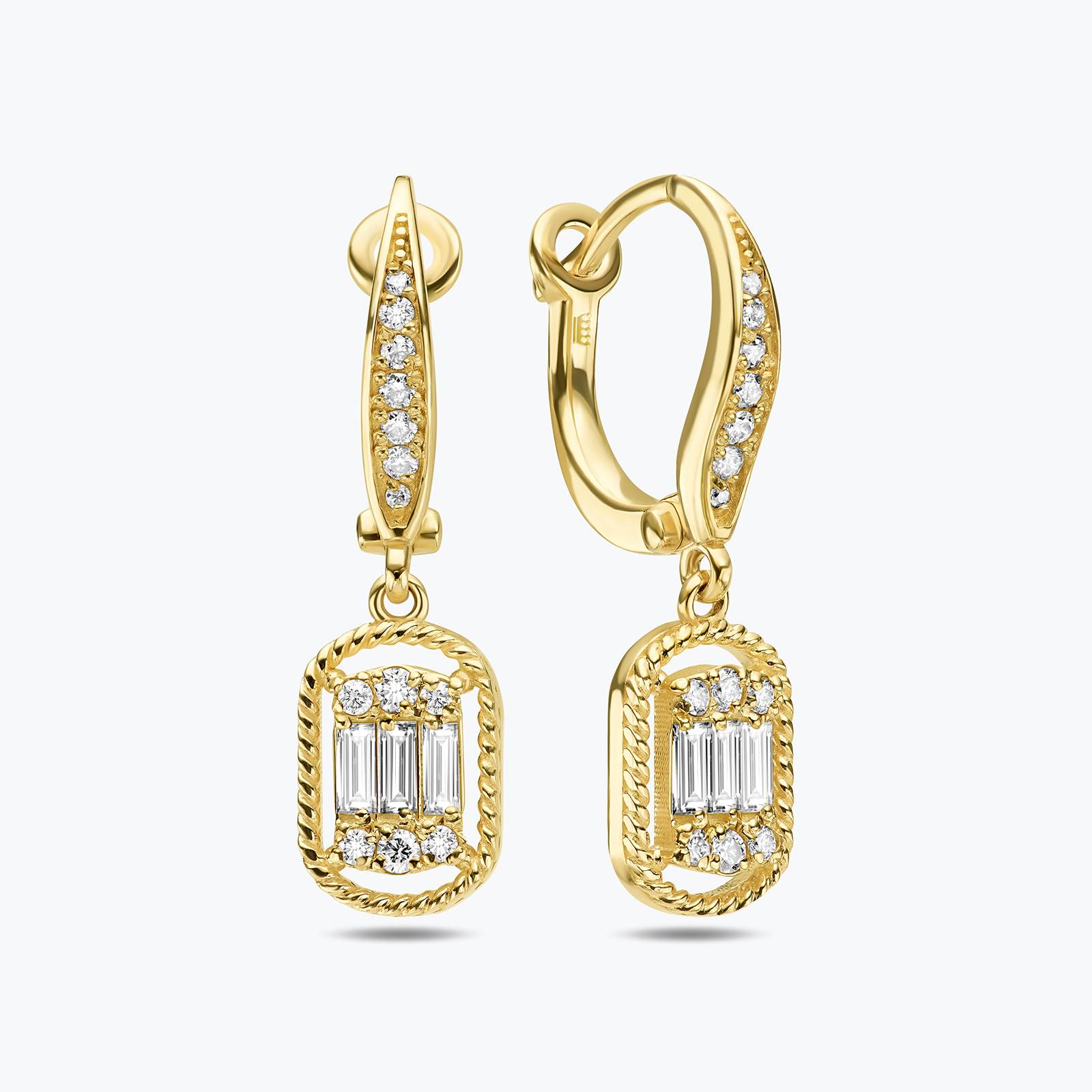 עגילי אנדריאה מזהב 14K בשיבוץ יהלומים