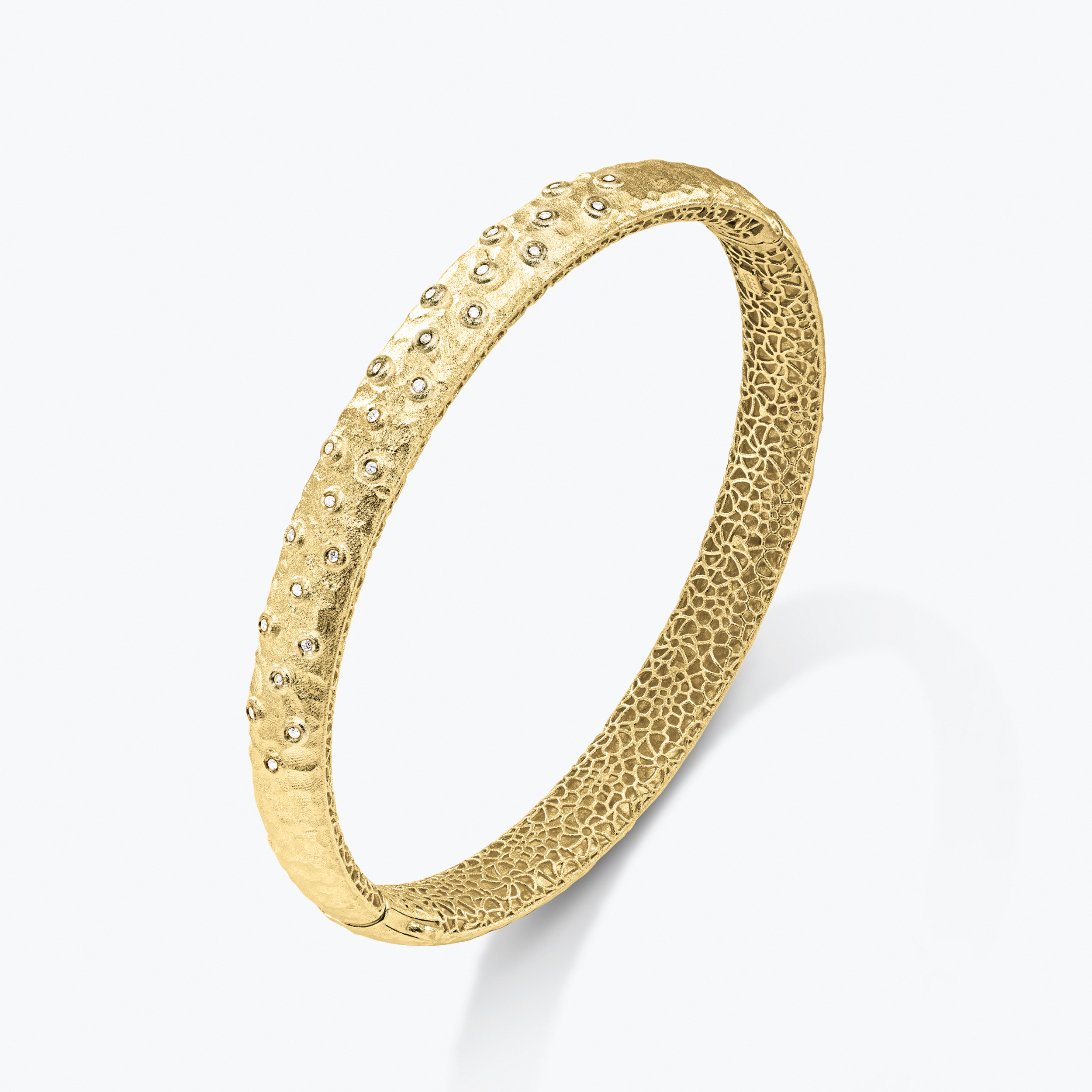 צמיד קשיח מקולקציית NATURA בזהב 14K בשיבוץ יהלומים