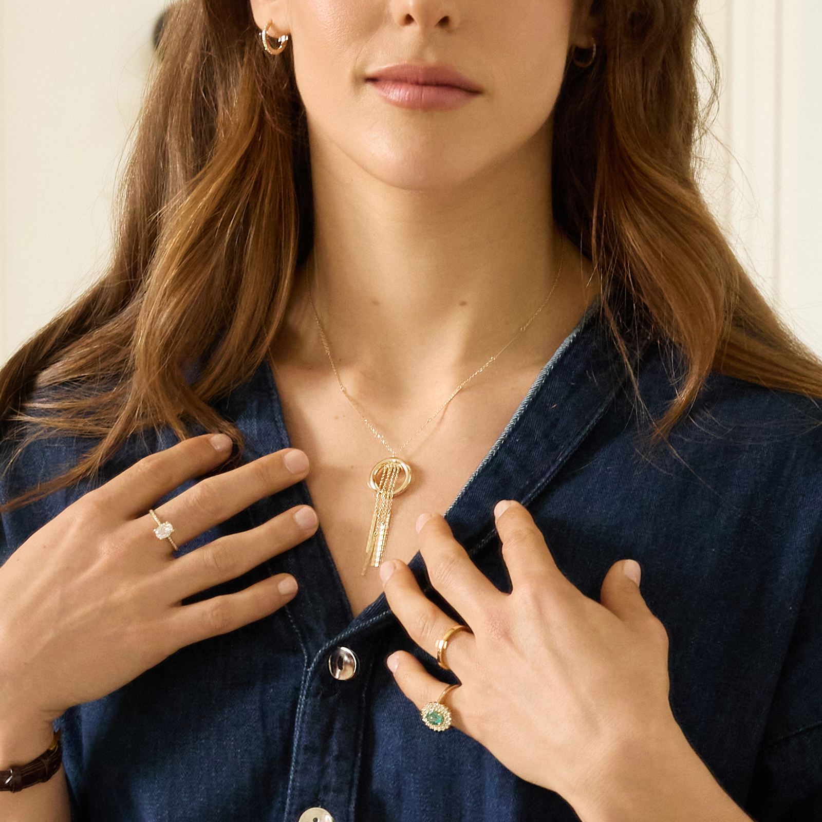 טבעת יהלומים ואבן אמרלד מדהימה