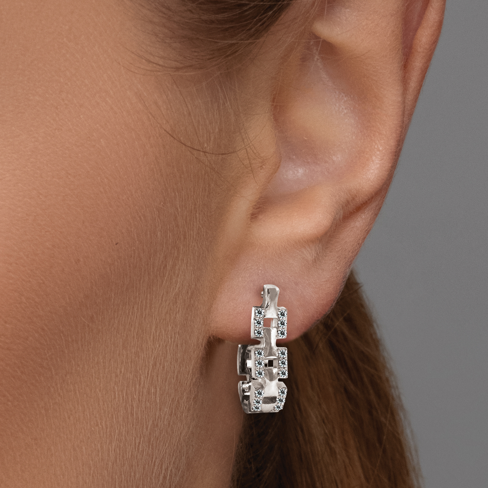 עגילי קנדיס משובצים יהלומים