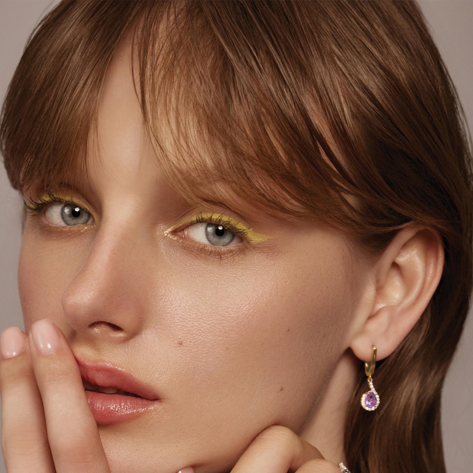 עגיל יהלומים ואמטיסט מסדרת Lumiere