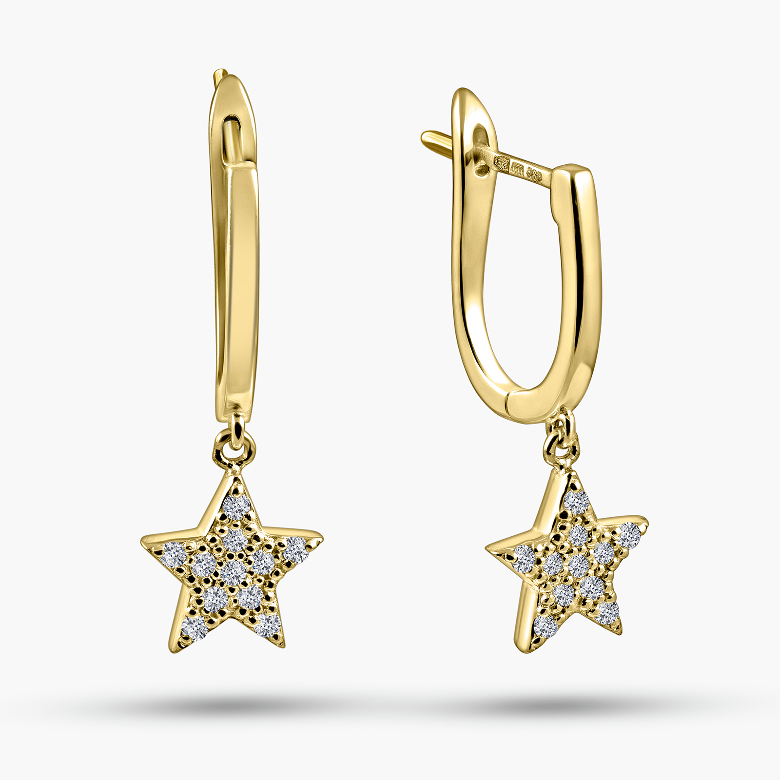 עגילי זהב 14K משובצים יהלומים עם תליון כוכב