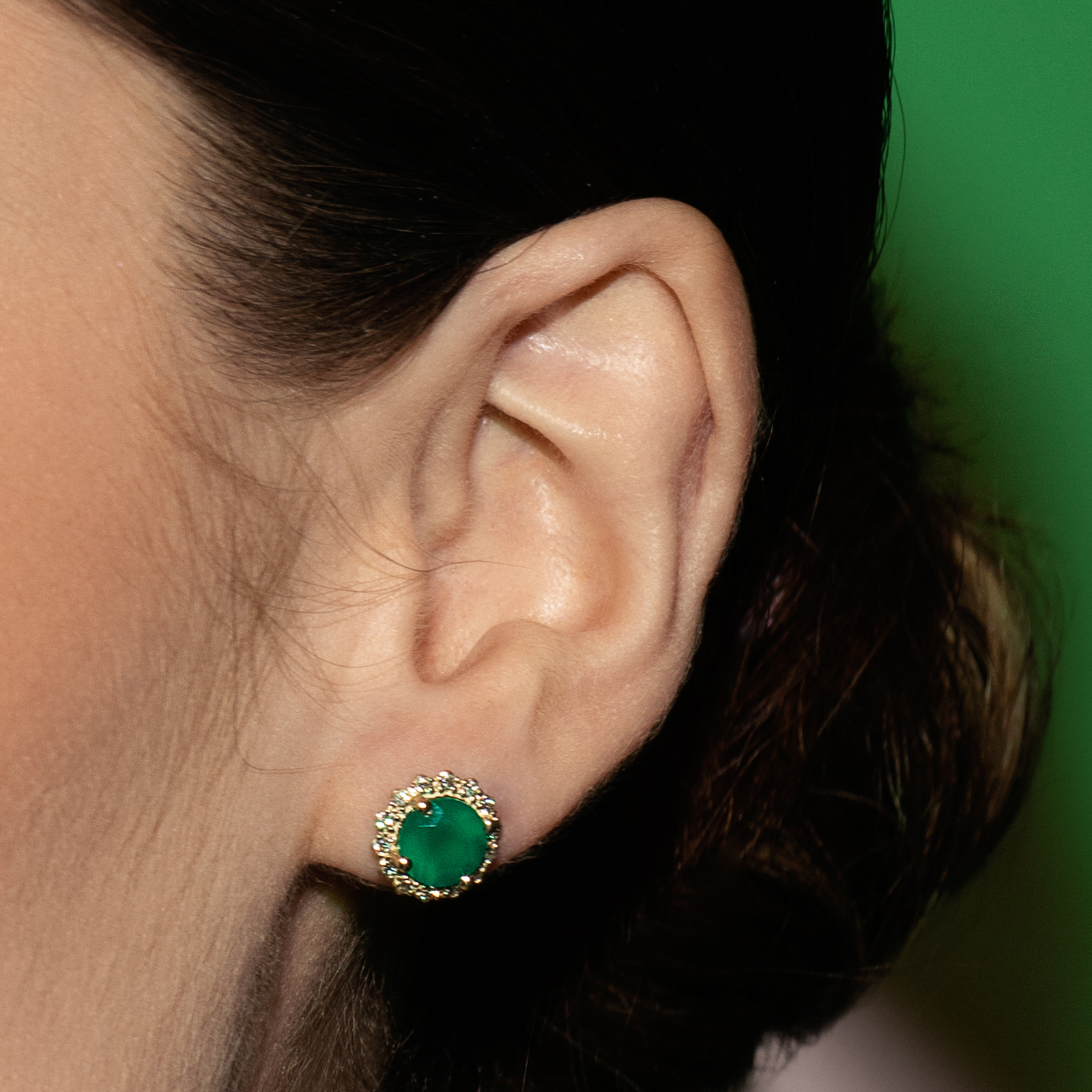 עגילי זהב בשיבוץ אגת ויהלומים