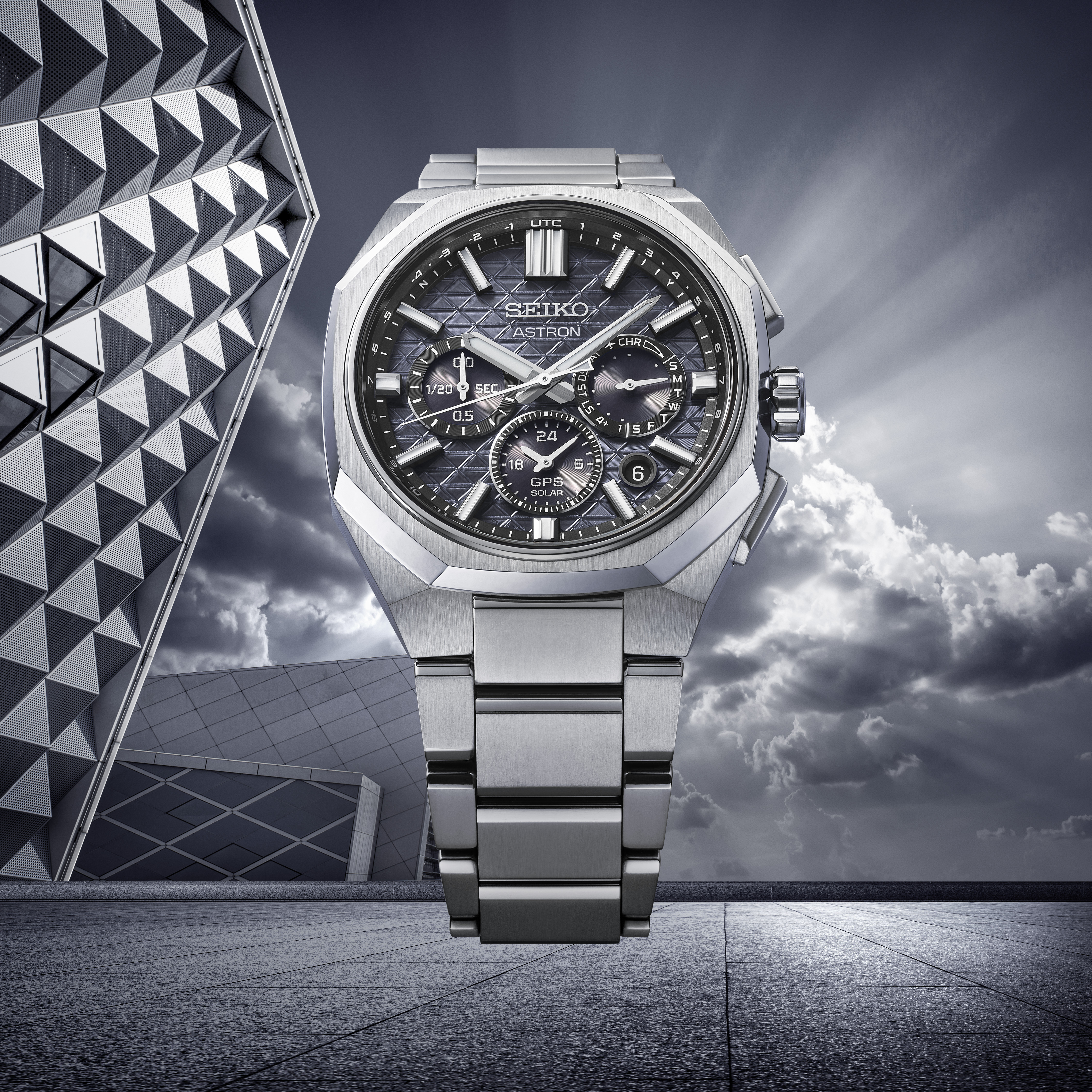 שעון Seiko Astron GPS Solar Dual-Time Chronograph