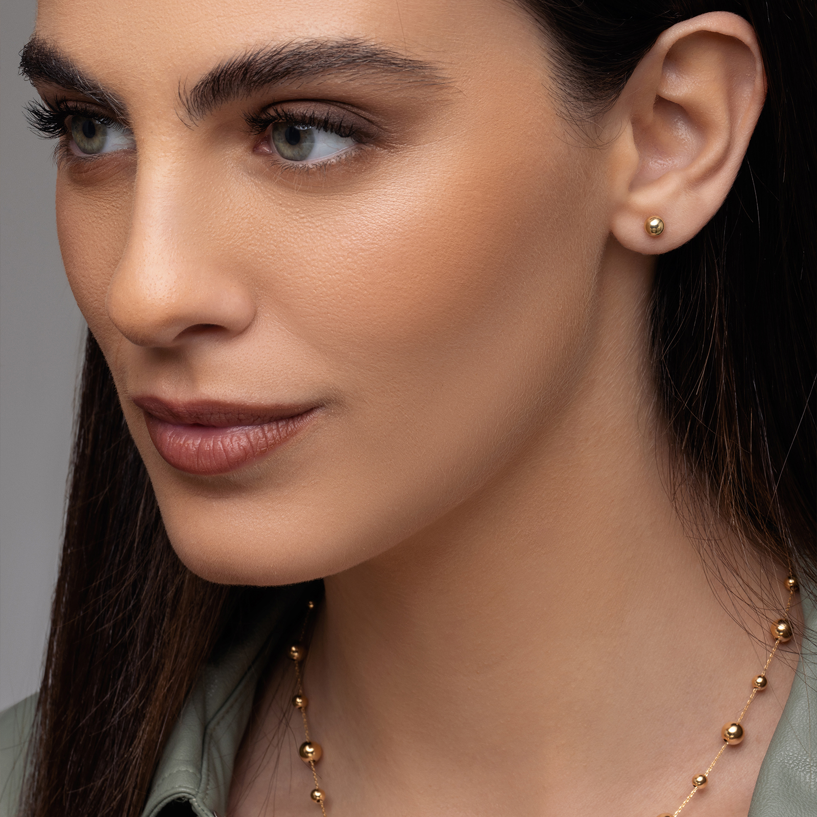 עגילי כדור בזהב צהוב