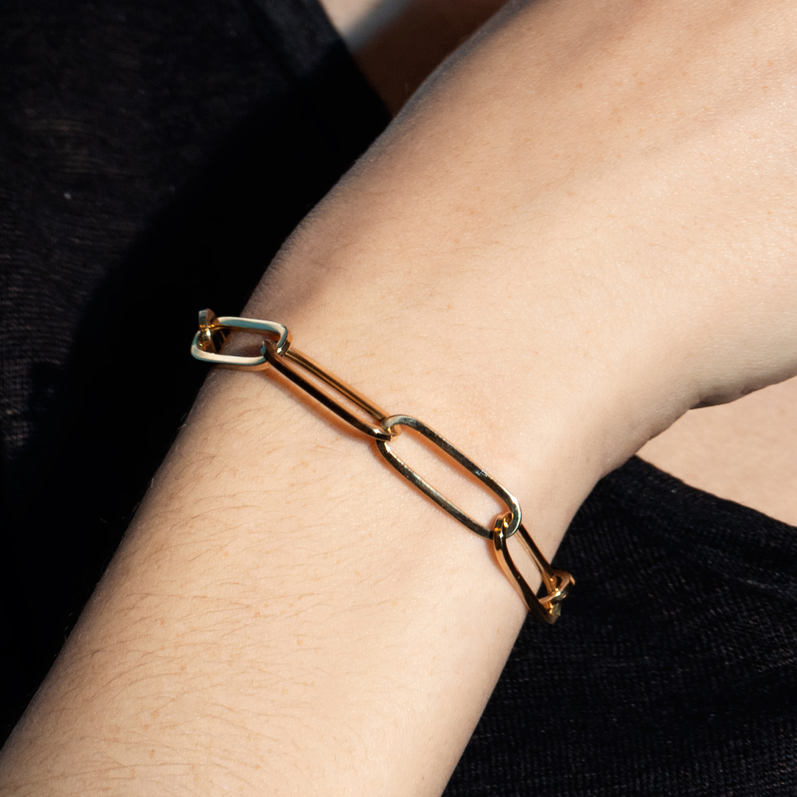 צמיד זהב חוליות מסדרת ג'ולין