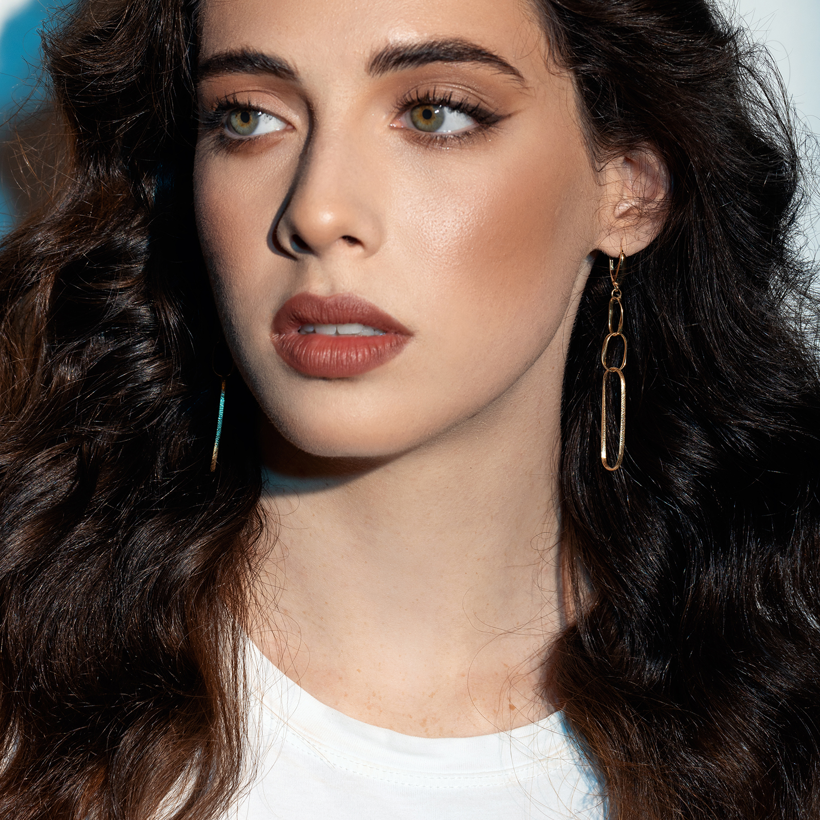 עגילי זהב חישוקים אובלים