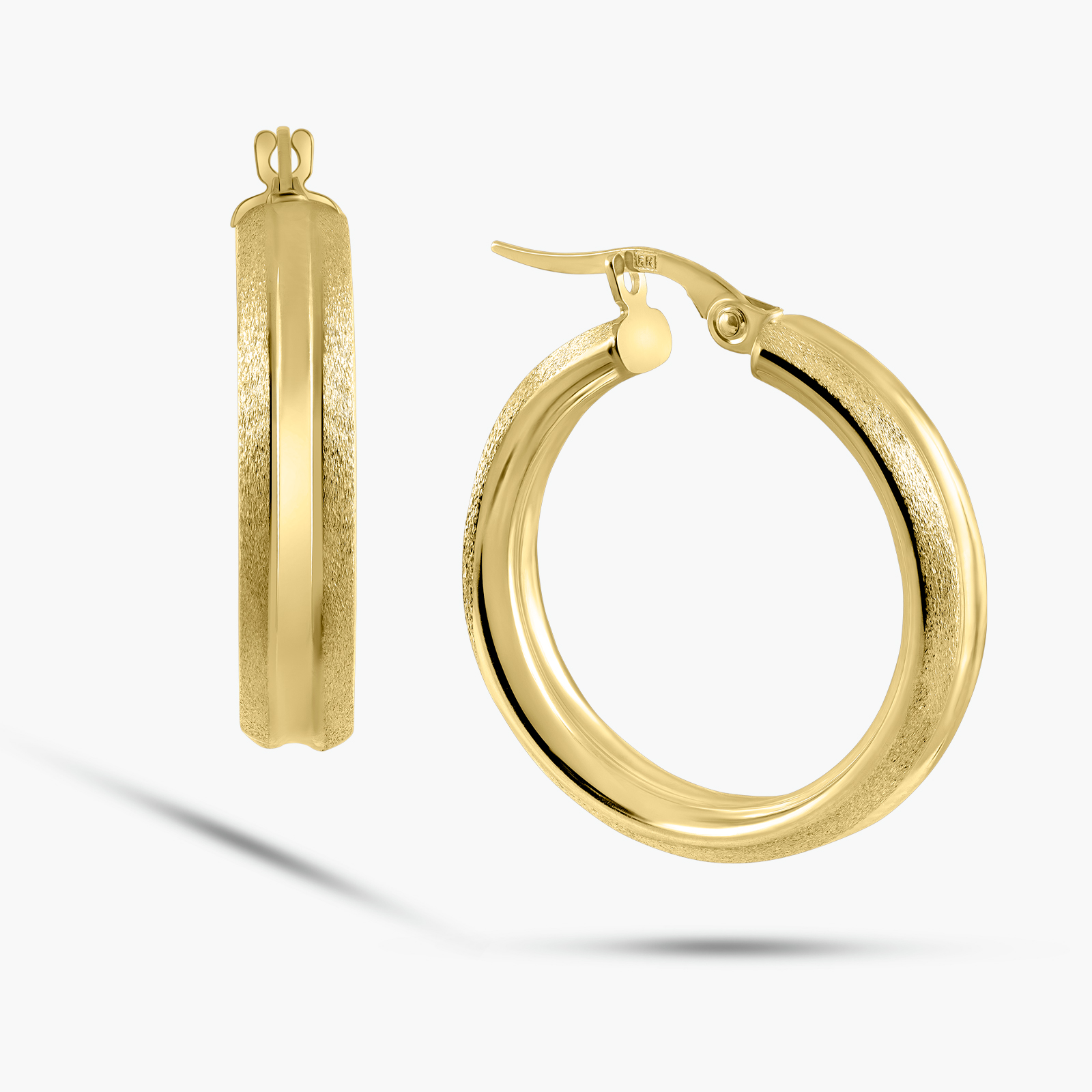 עגילי חישוק מזהב 14K בגימור מט ומבריק