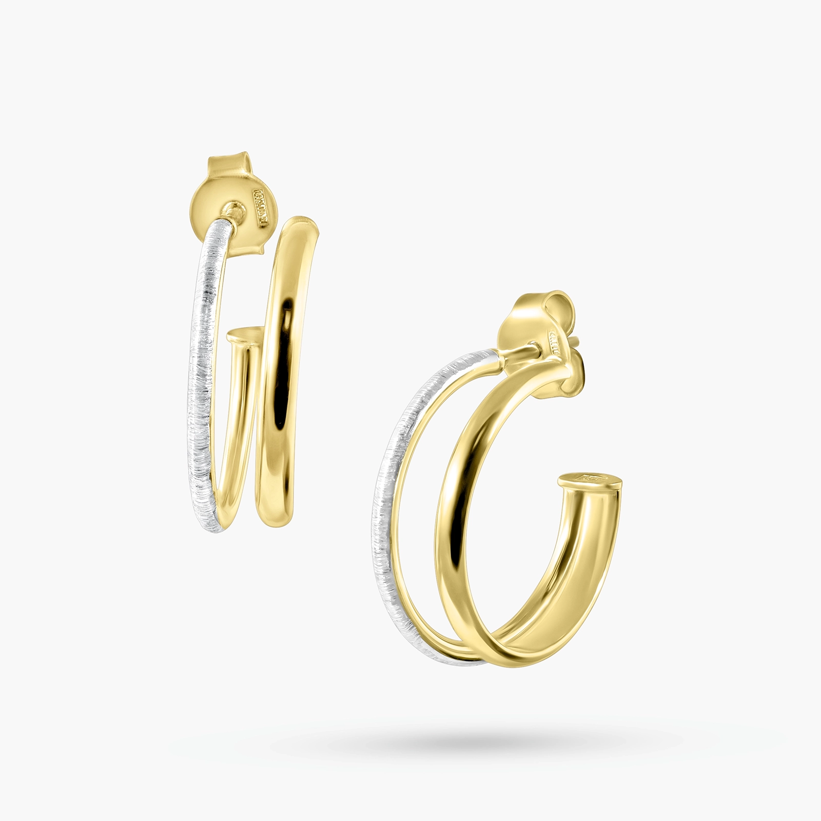 עגילי חישוק כפול מזהב 14K ביקולור בגימור מוברש ומט