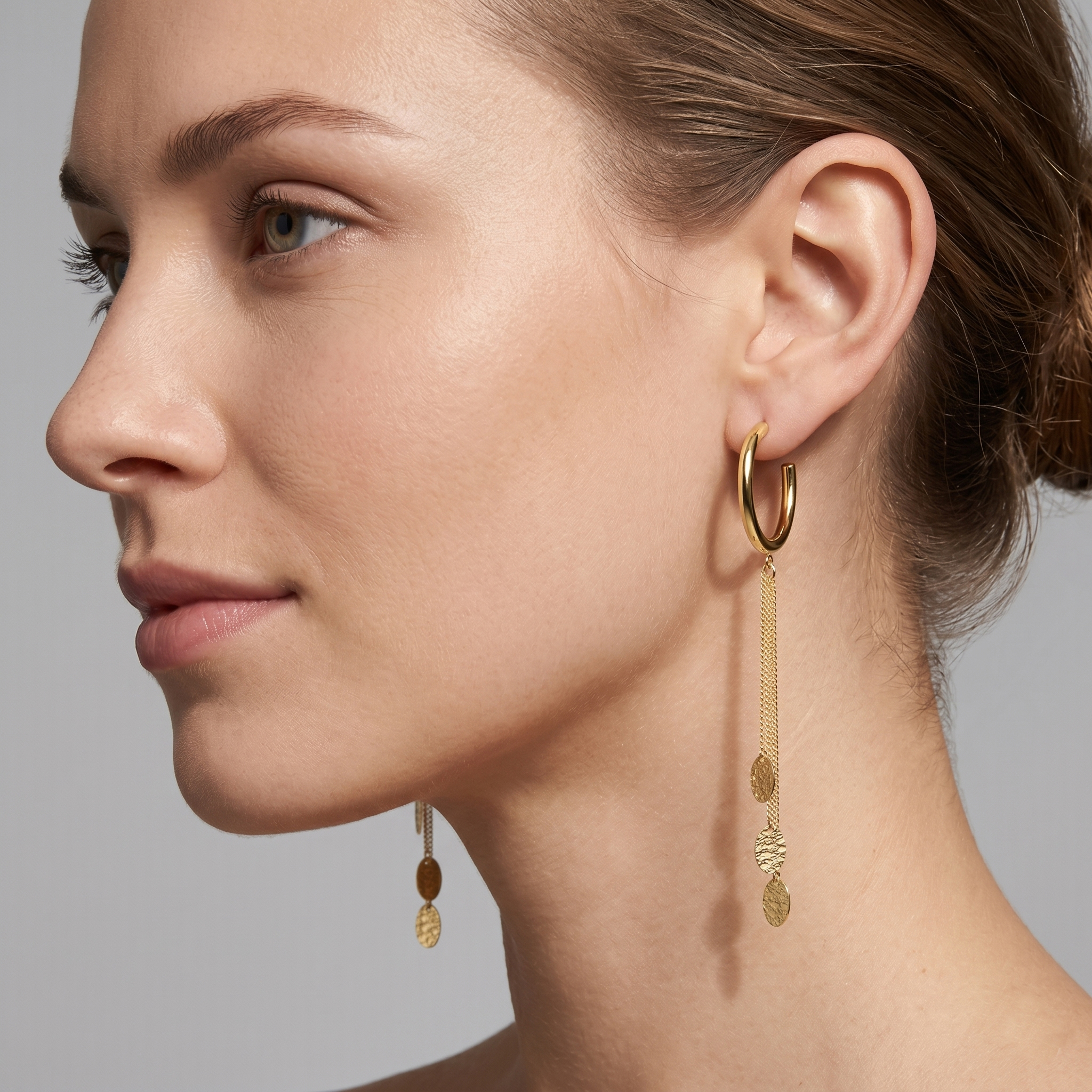 עגילי זהב 14K בעיצוב חישוק עם שרשראות וטיפות אובליות 9 ס"מ