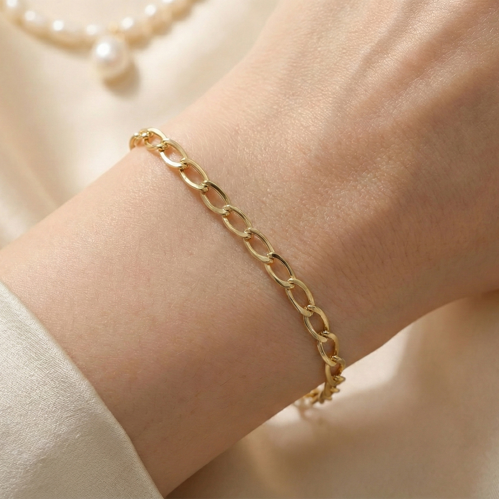 צמיד זהב 14K בעיצוב חוליות אובליות