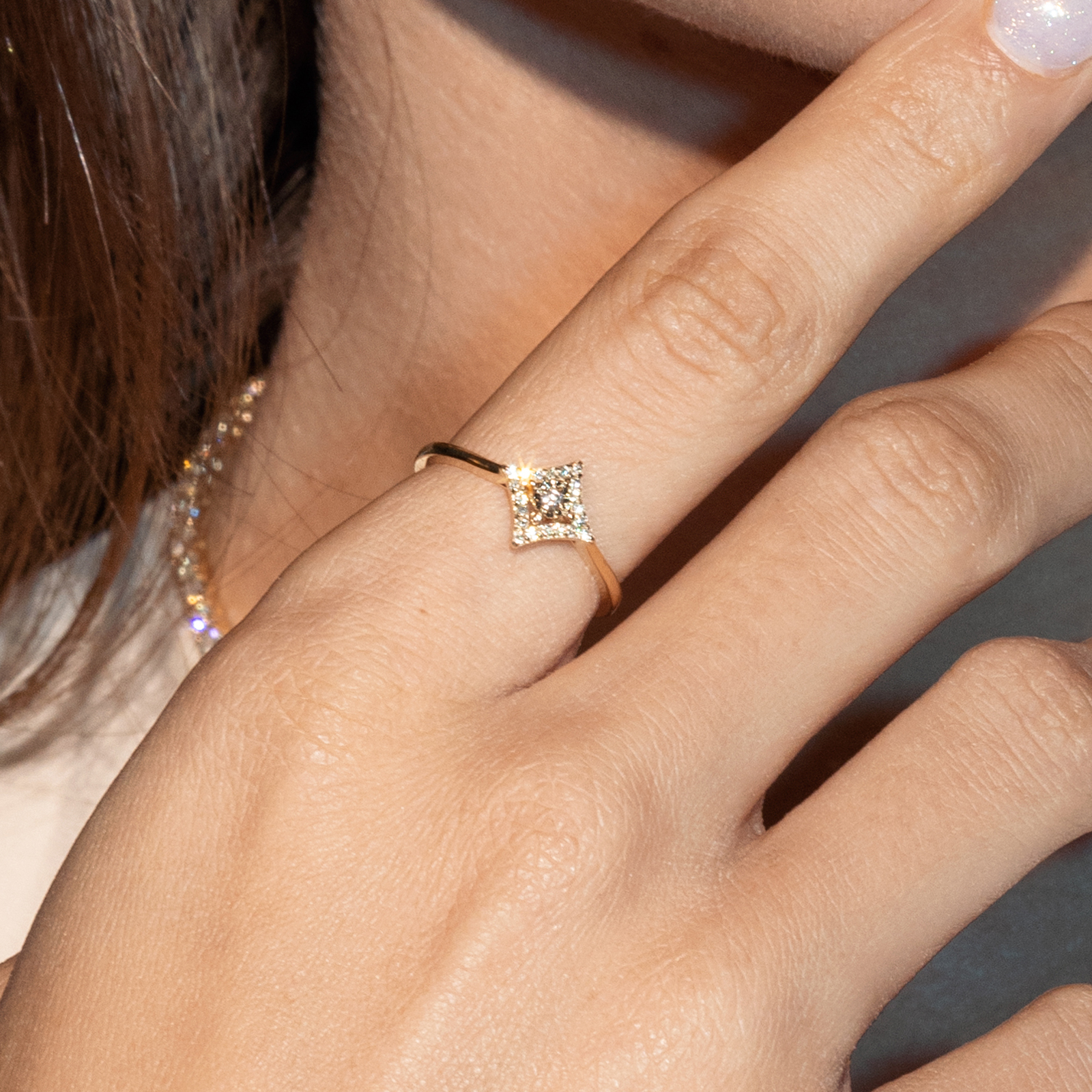 טבעת SPARK משובצת יהלומים