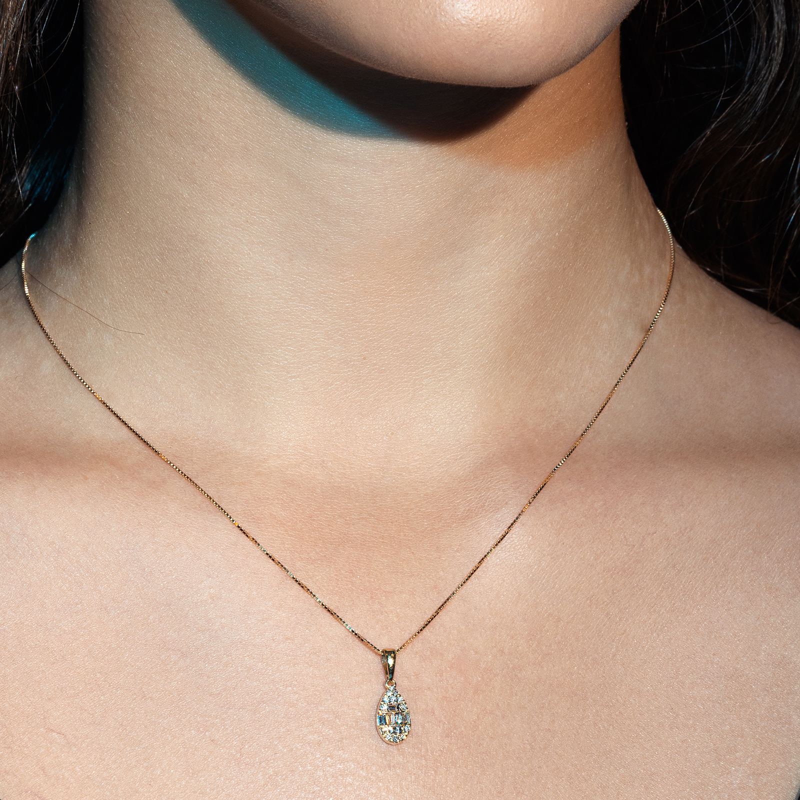 תליון יהלום בצורת טיפה