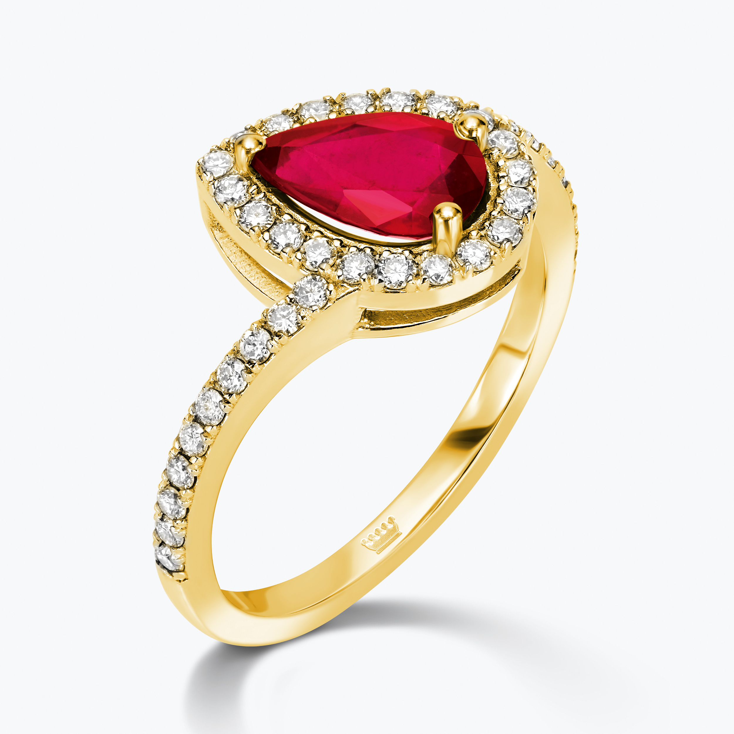 טבעת טיפה משובצת רובי גלס ויהלומים