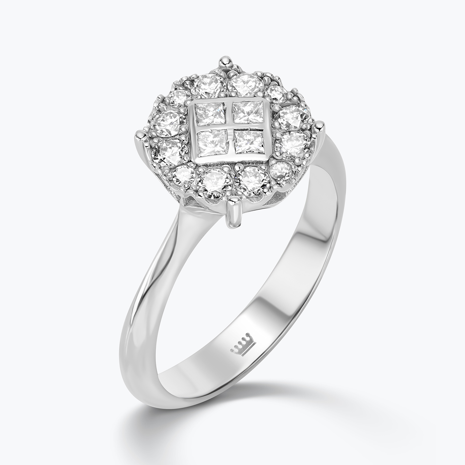 טבעת Rare משובצת יהלומים