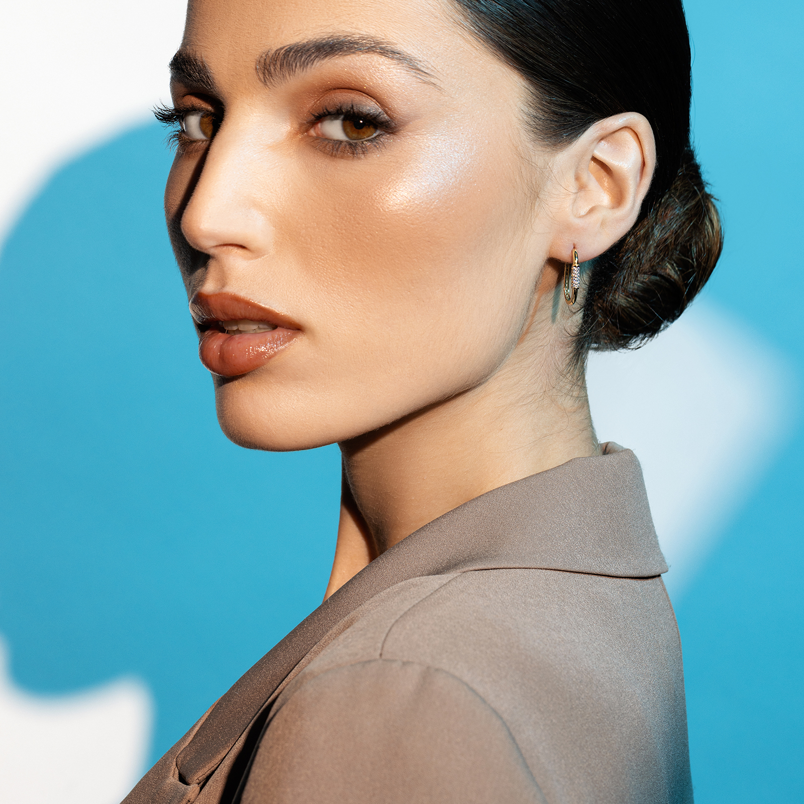 עגילי זהב Stefanie משובצים זרקונים