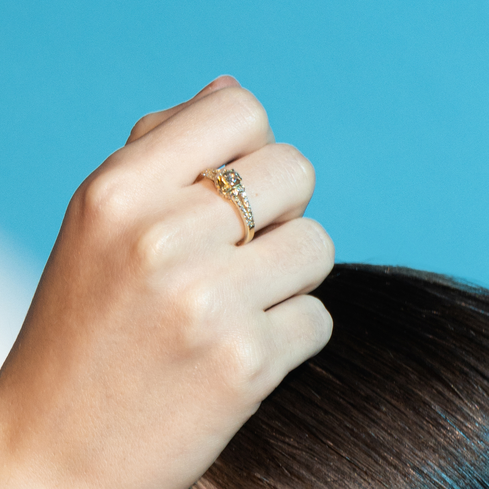 טבעת זהב משובצת יהלום מהמם