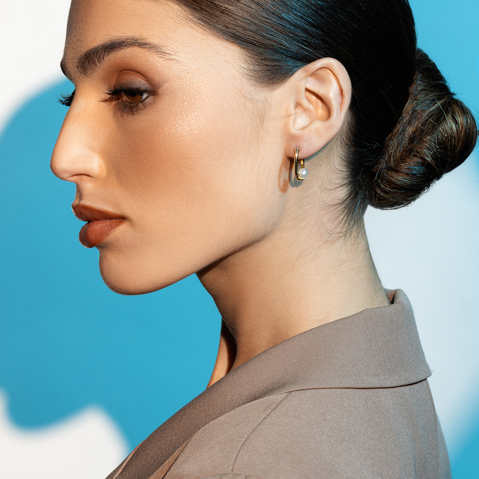 עגילי זהב Piano בשיבוץ פנינה