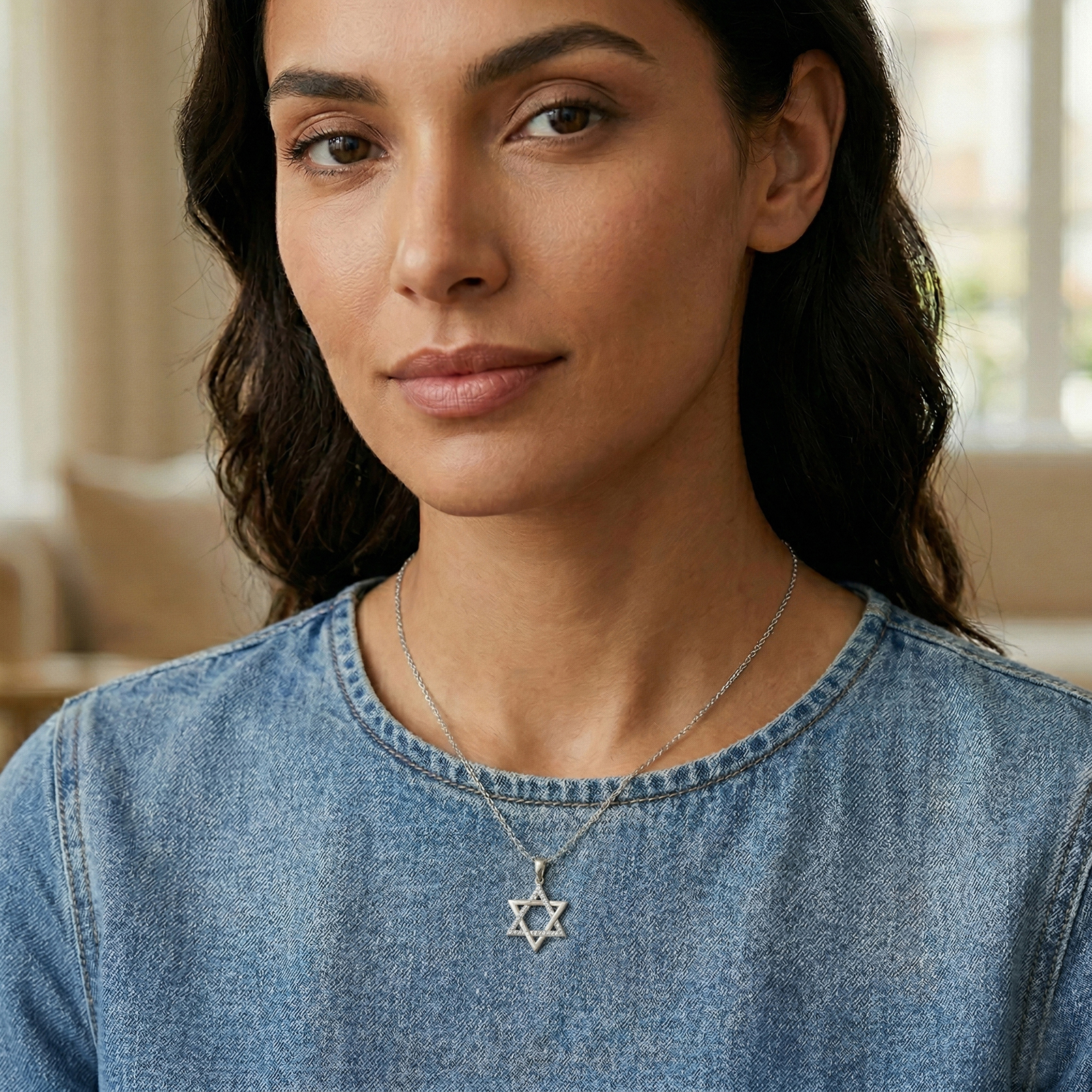 תליון מגן דוד זהב לבן 14K משובץ זרקונים