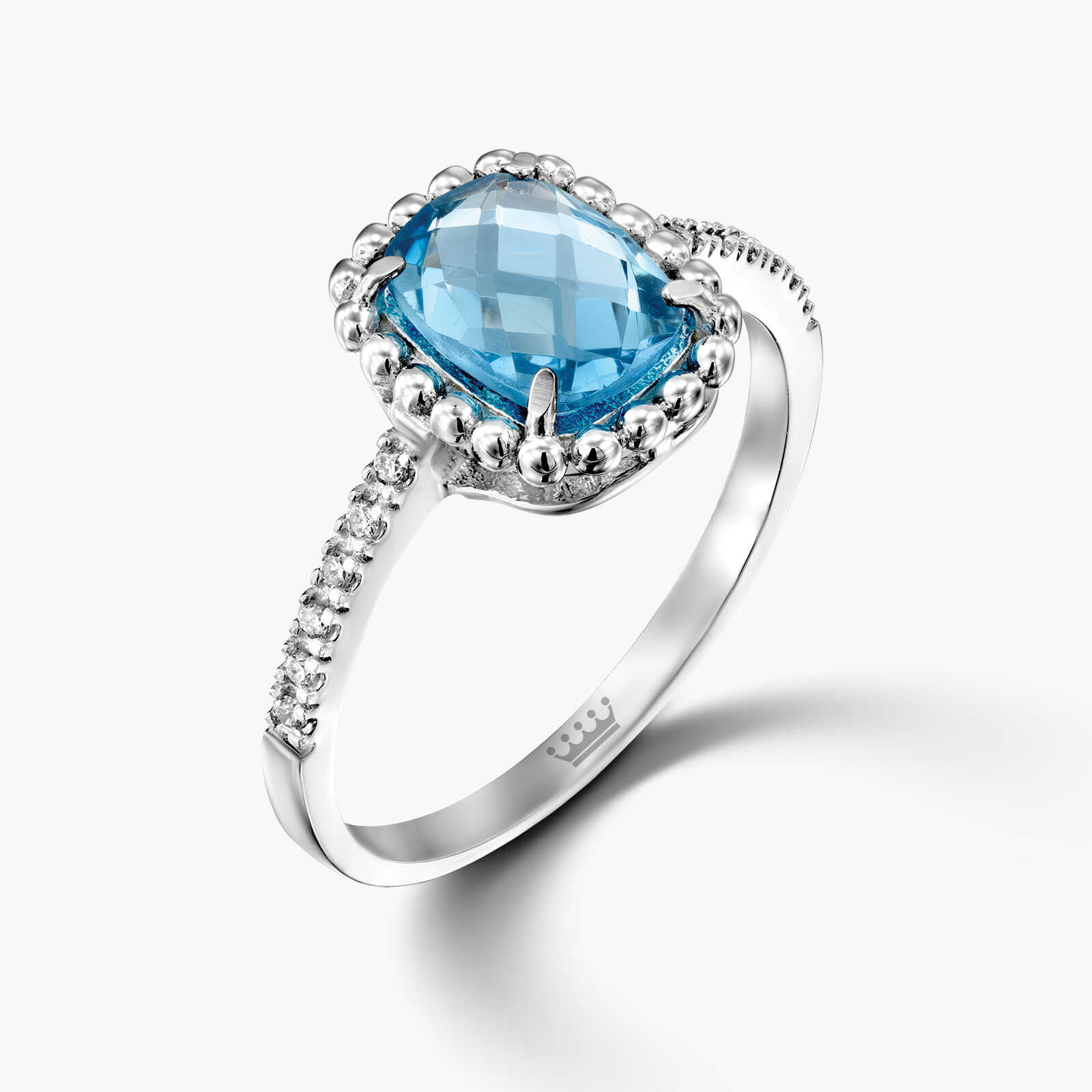 טבעת יהלום ובלו טופז