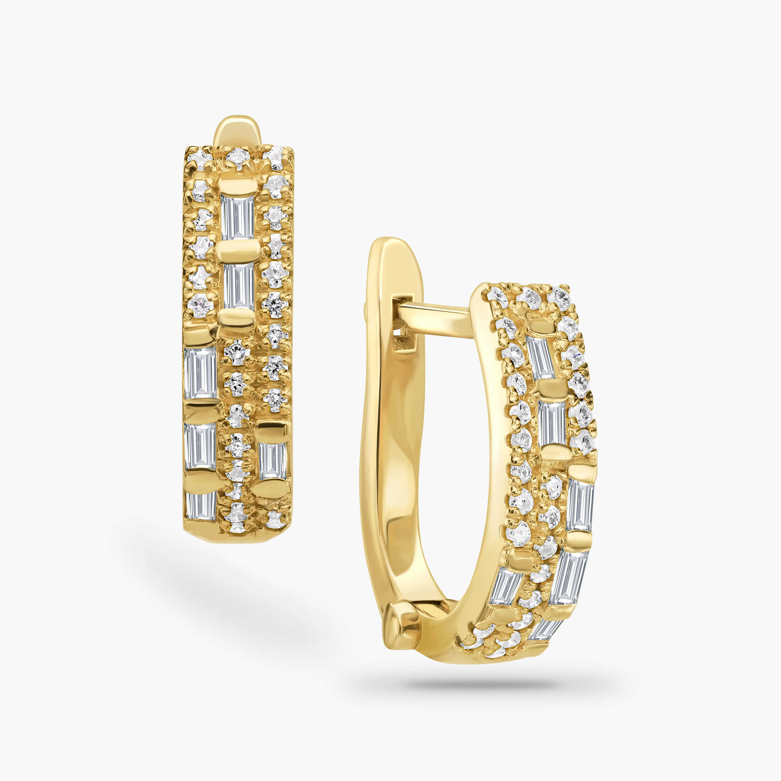 עגילי זהב משובצים 3 שורות יהלומים בחיתוך באגט ועגול