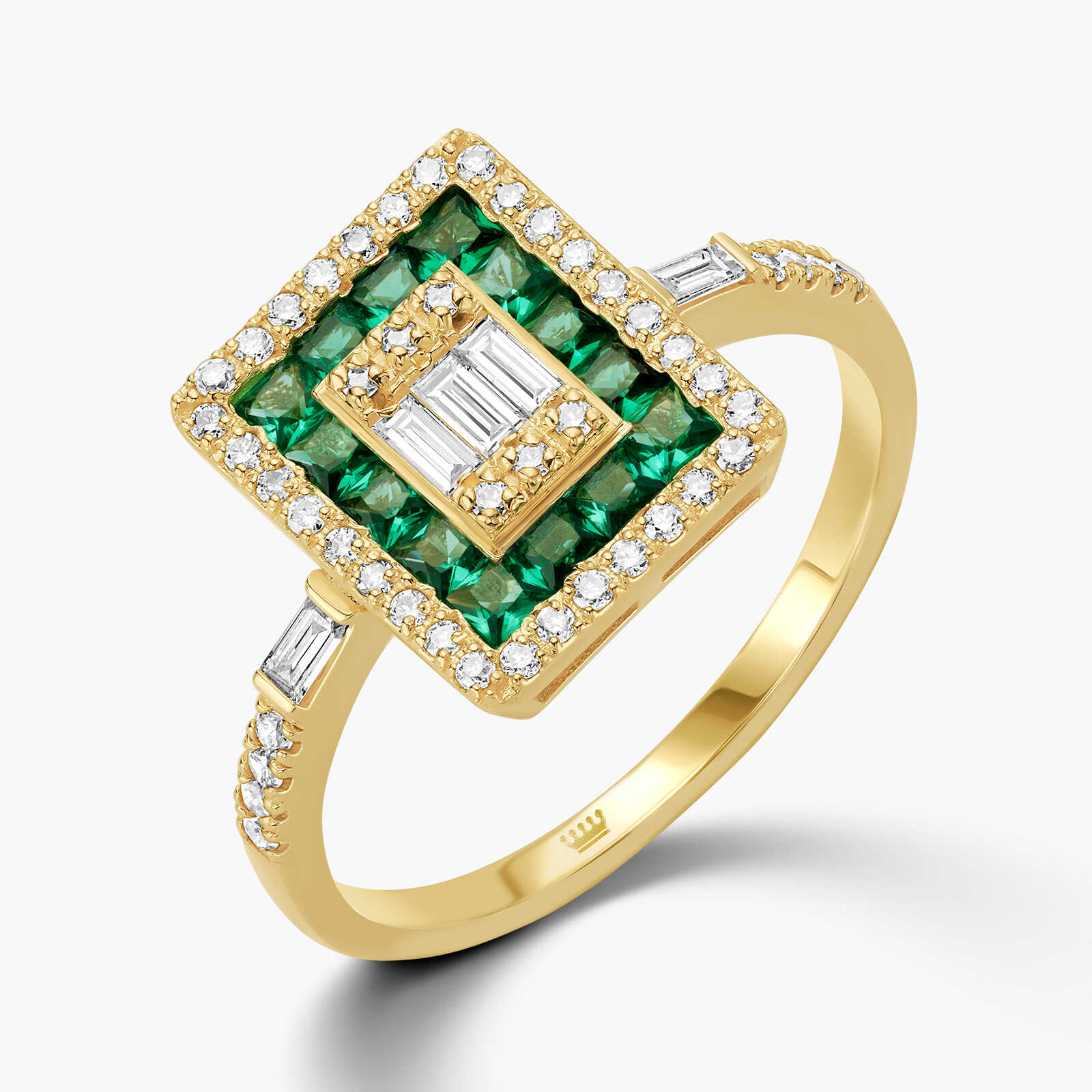 טבעת OLIVE משובצת יהלומים וגרין גרנט