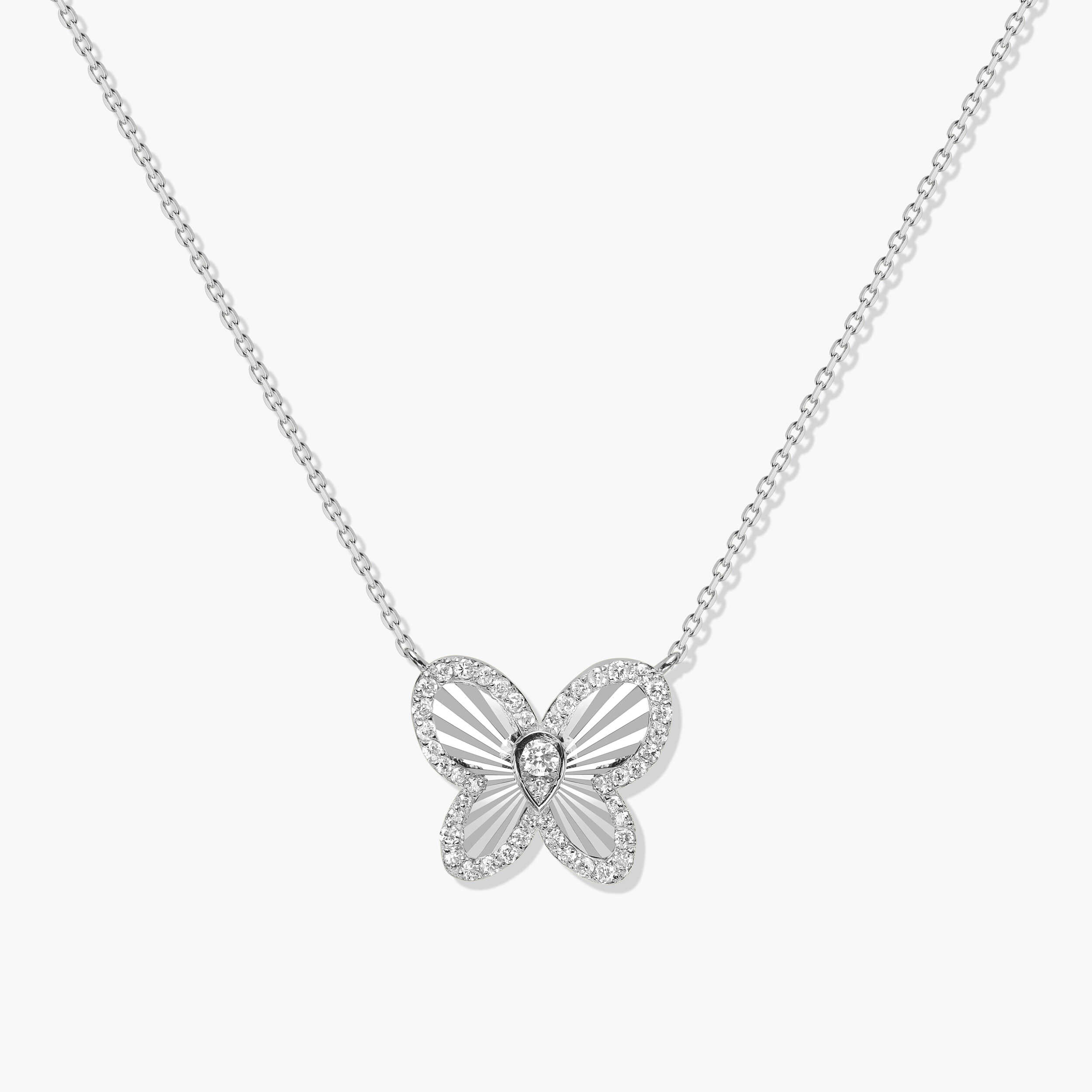 שרשרת פרפר יהלומים