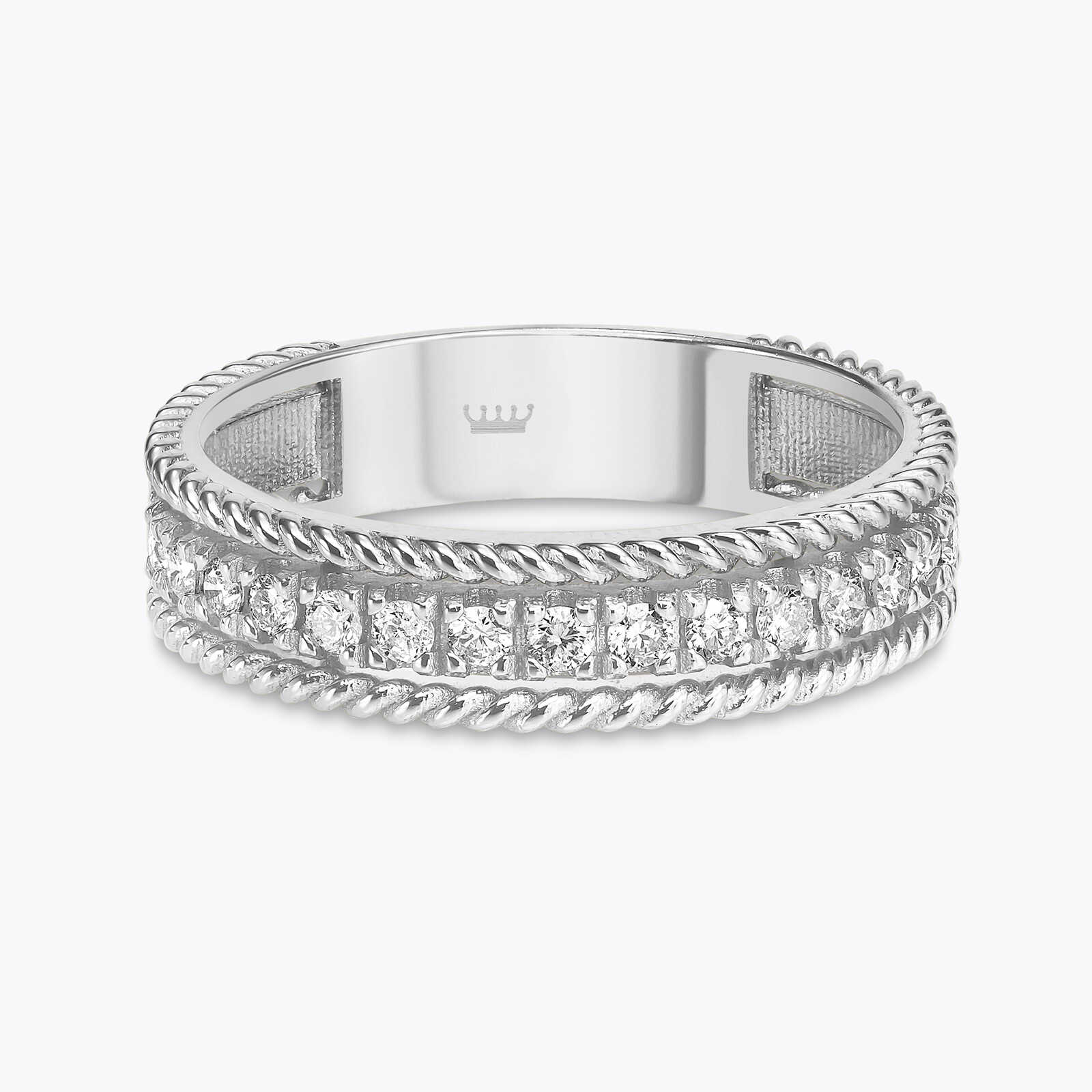 טבעת ג'ייד בשיבוץ יהלומים