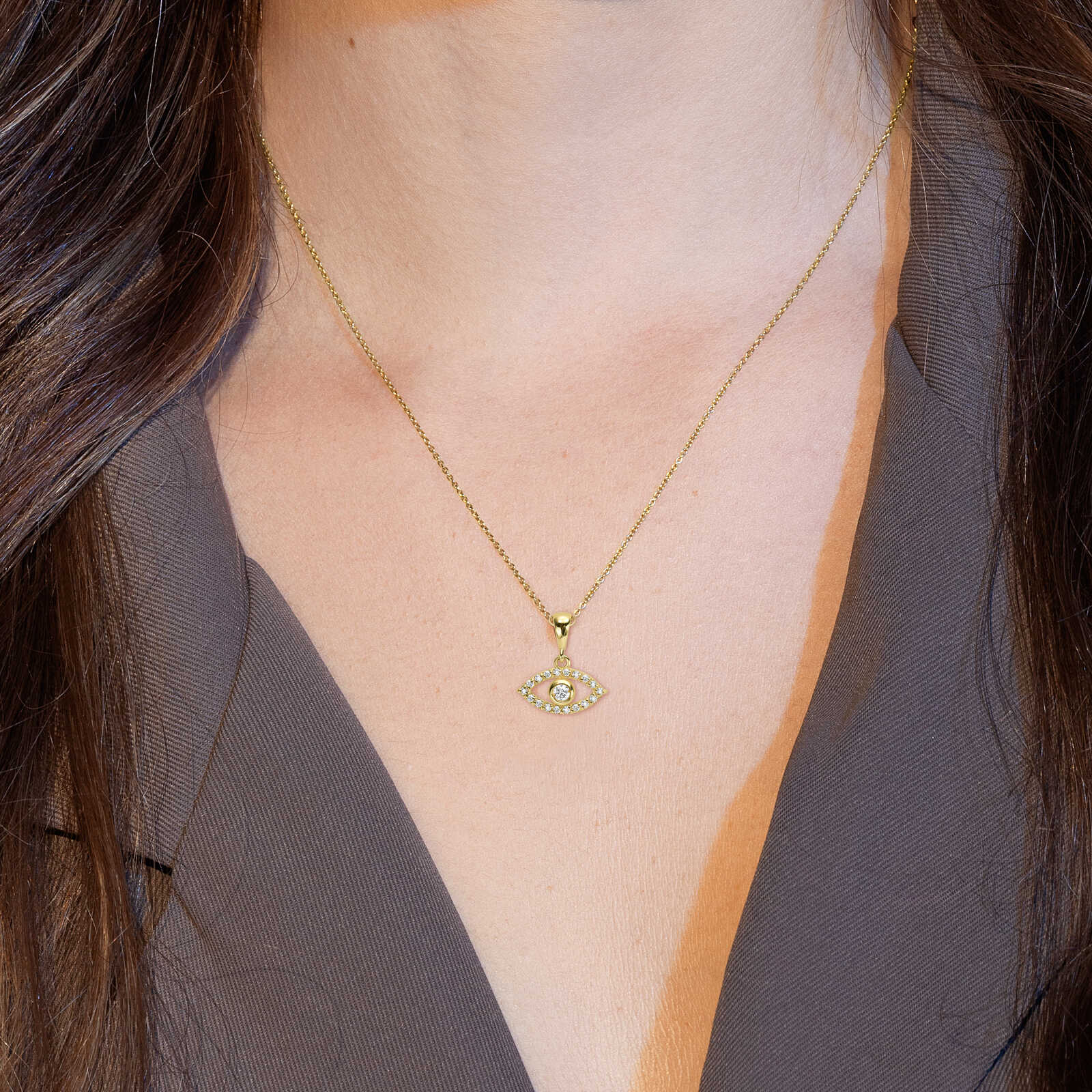 תליון EYE משובץ יהלומים