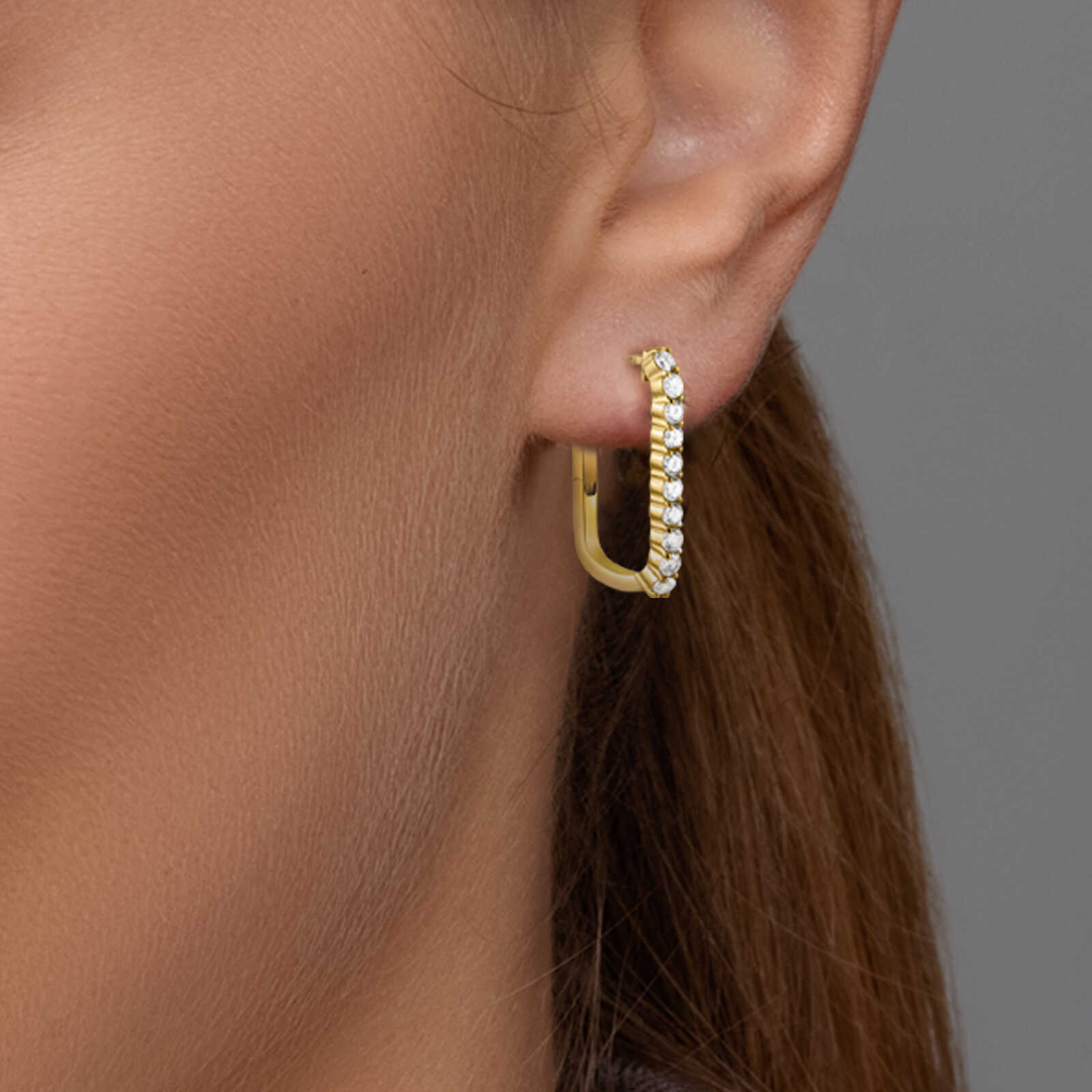 עגילי זהב 14K מלבניים בשיבוץ יהלומים