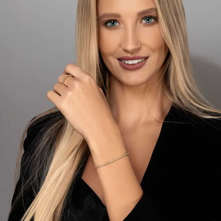 צמיד טניס משובץ יהלומים