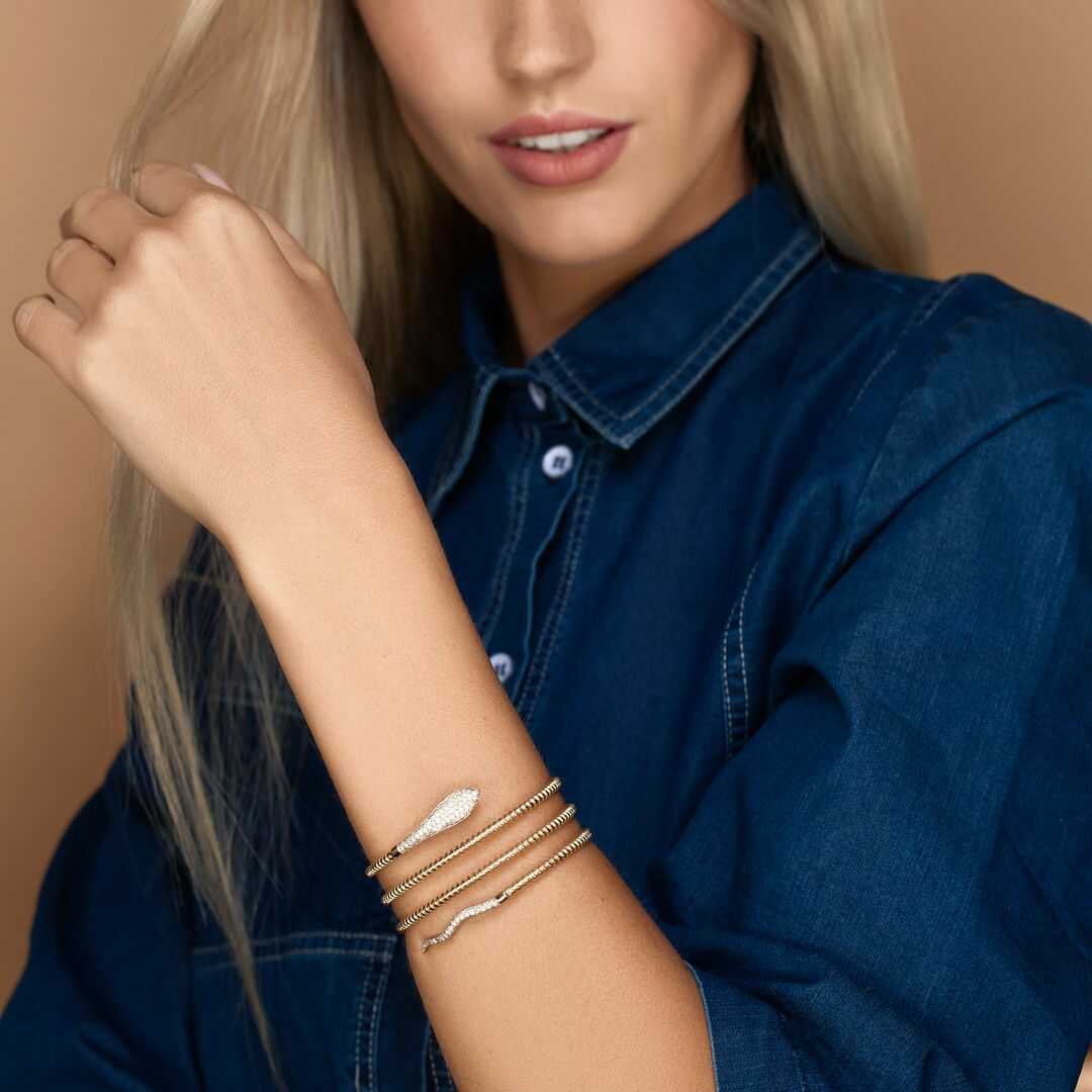 צמיד נחש מסתלסל משובץ יהלומים