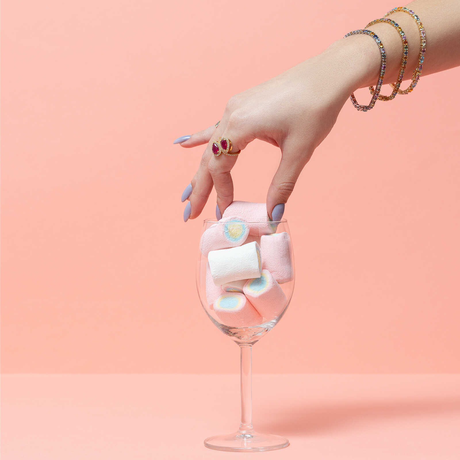 צמיד RAINBOW משובץ אבני חן ויהלומים