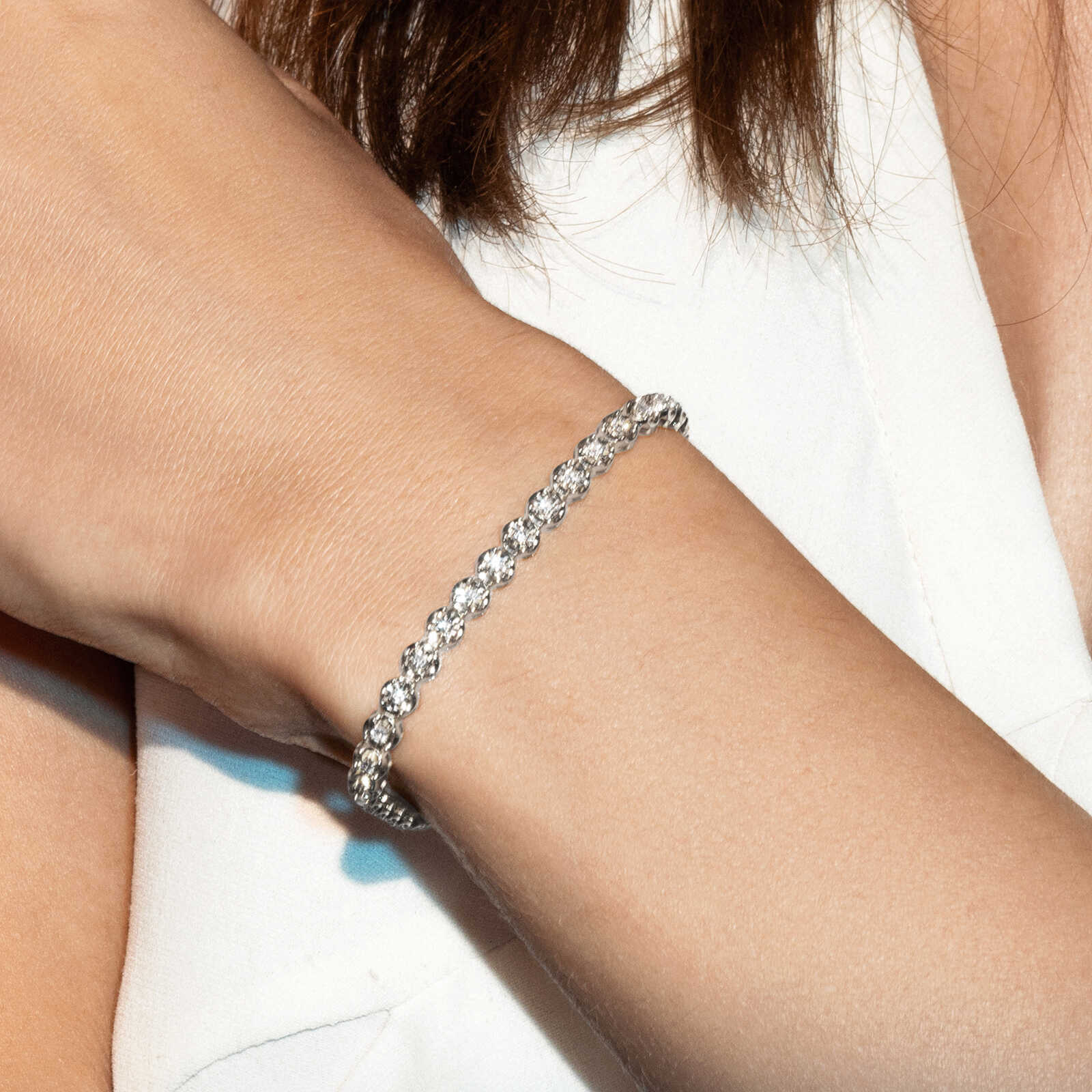 צמיד נואל מזהב בסגנון טניס ובשיבוץ יהלומים