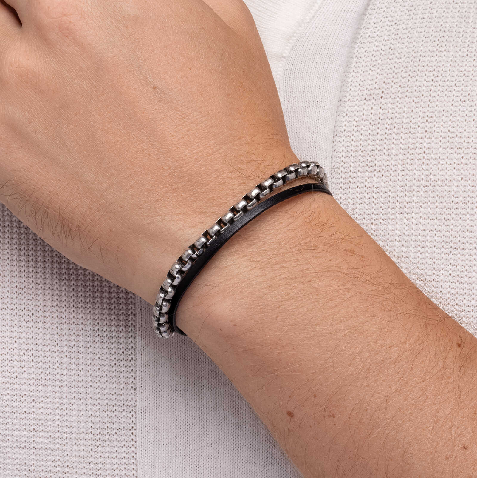 צמיד לגבר יאיר- עור ופלדה