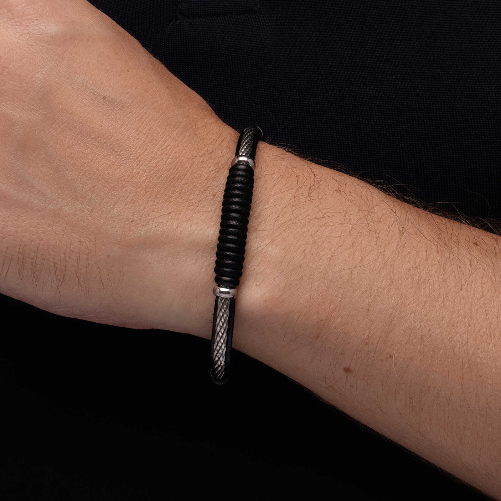 צמיד לגבר עידו - עור, פלדה ופוליאסטר