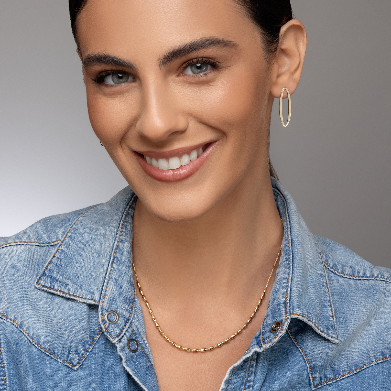 עגילי זהב אובלים