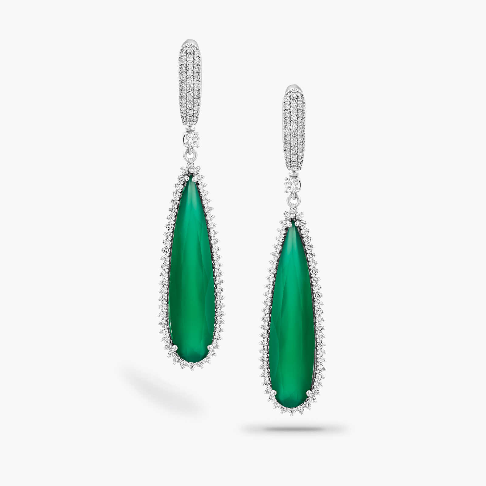 עגילי זהב משובצים אבני אגת ויהלומים באורך 5.4 ס"מ