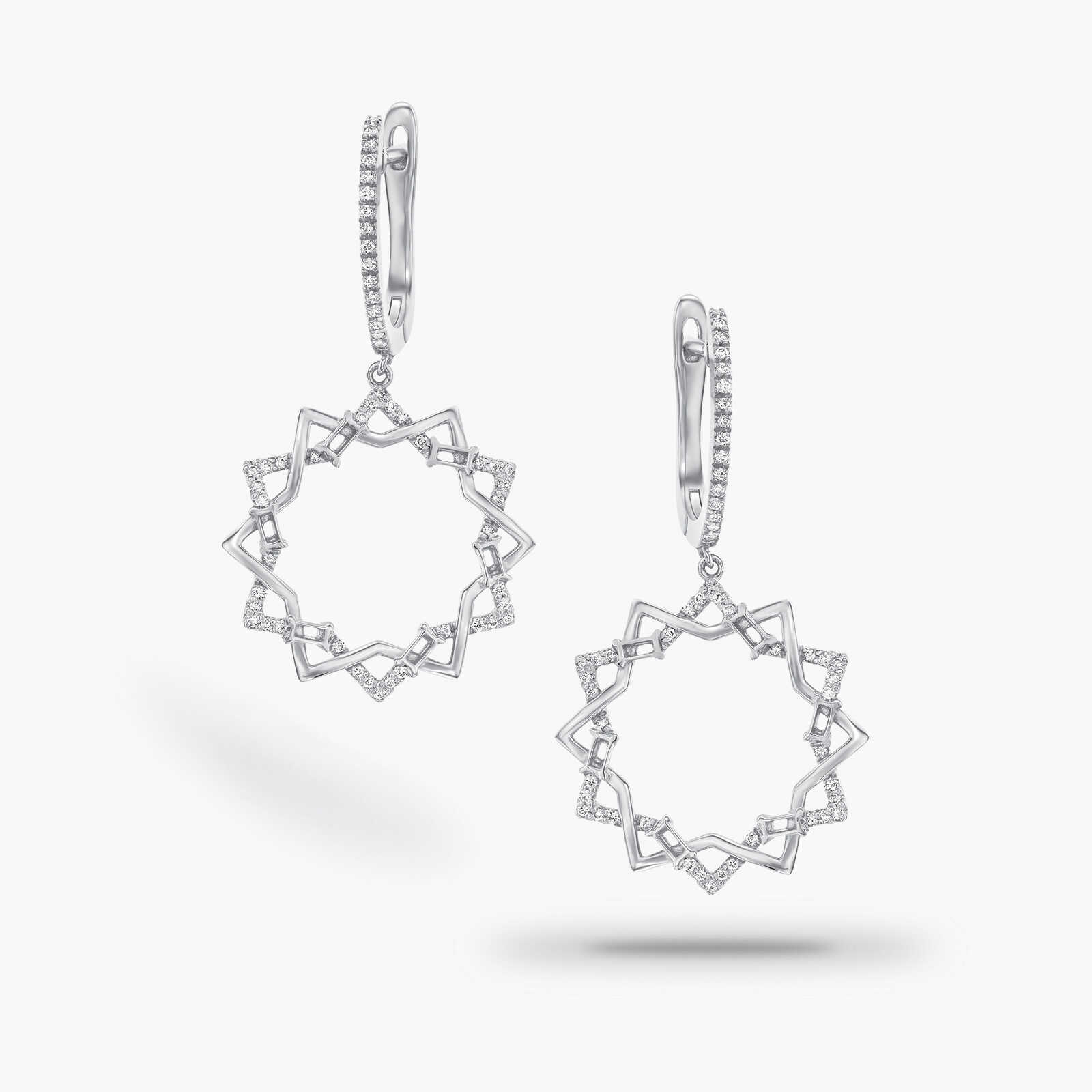 עגילי כוכבים בשיבוץ יהלומים