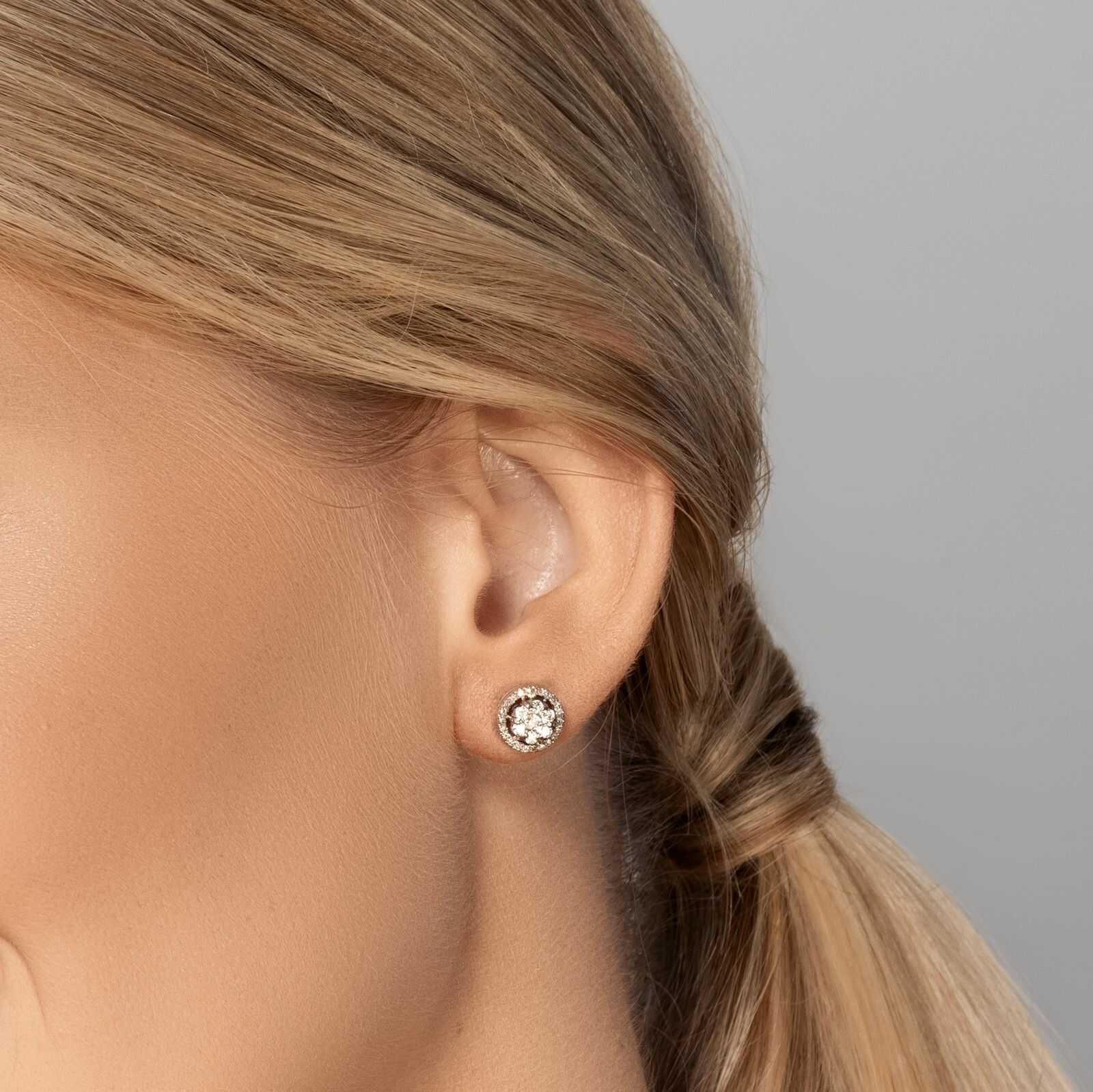 עגילי פרח יהלומים