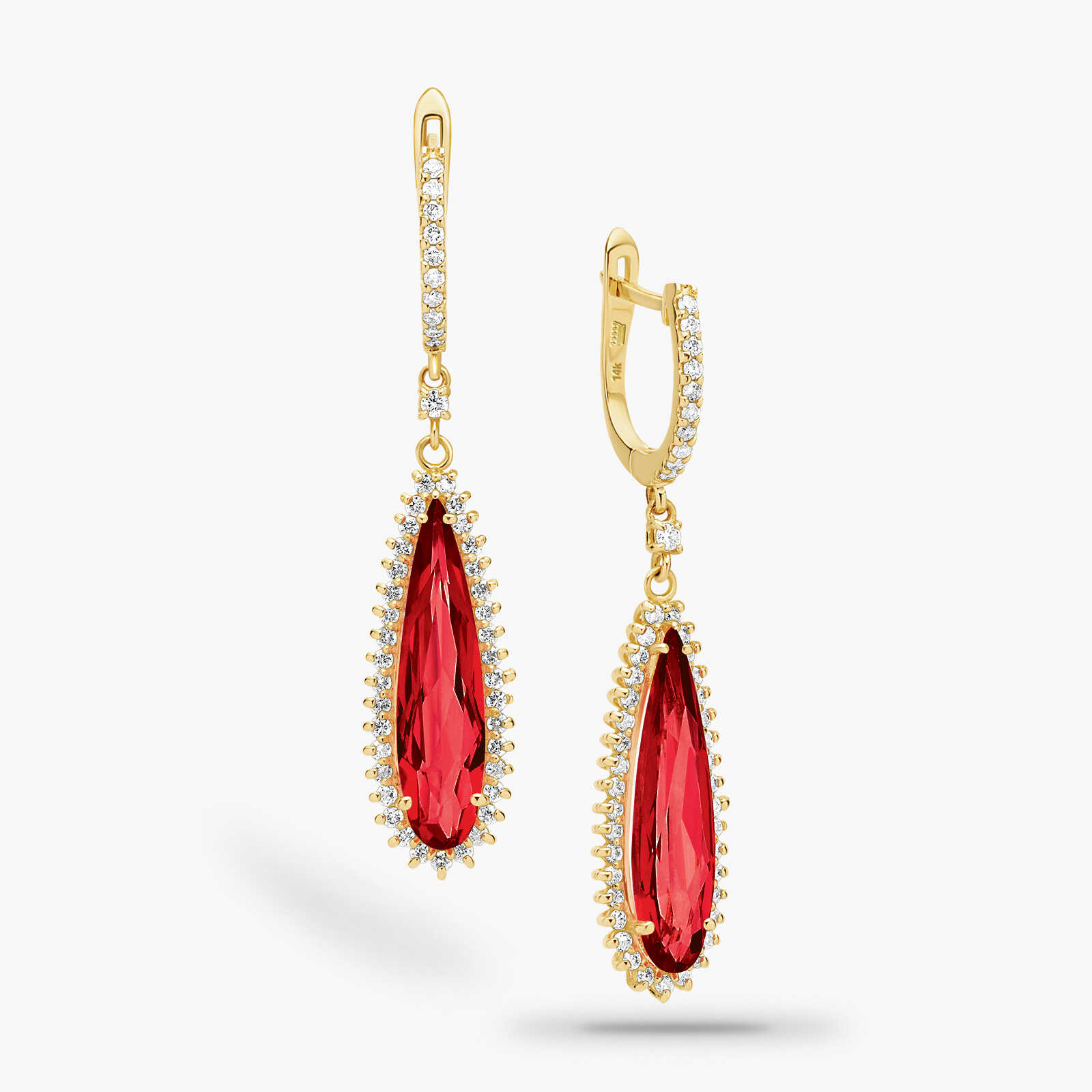 עגיל אווה משובצי יהלומים ורובי גלס