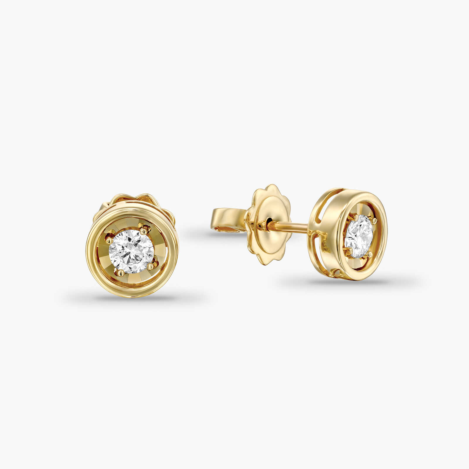 עגיל זהב צמודים משובצים יהלומים