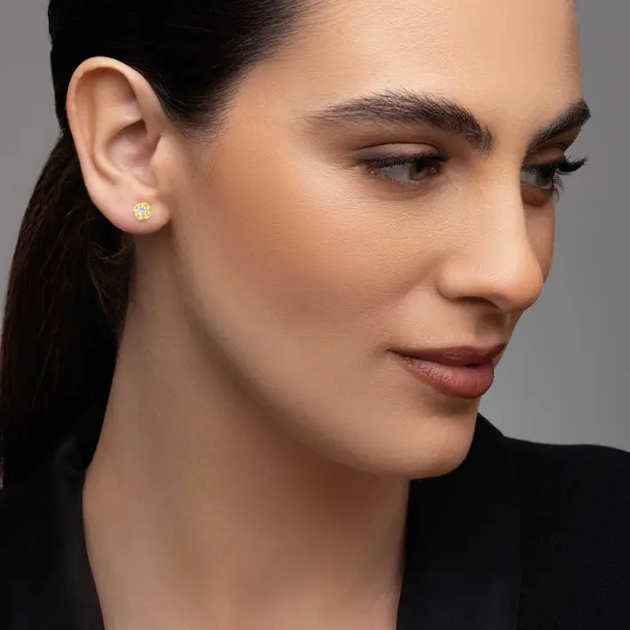 עגילי זהב  בשיבוץ יהלומים