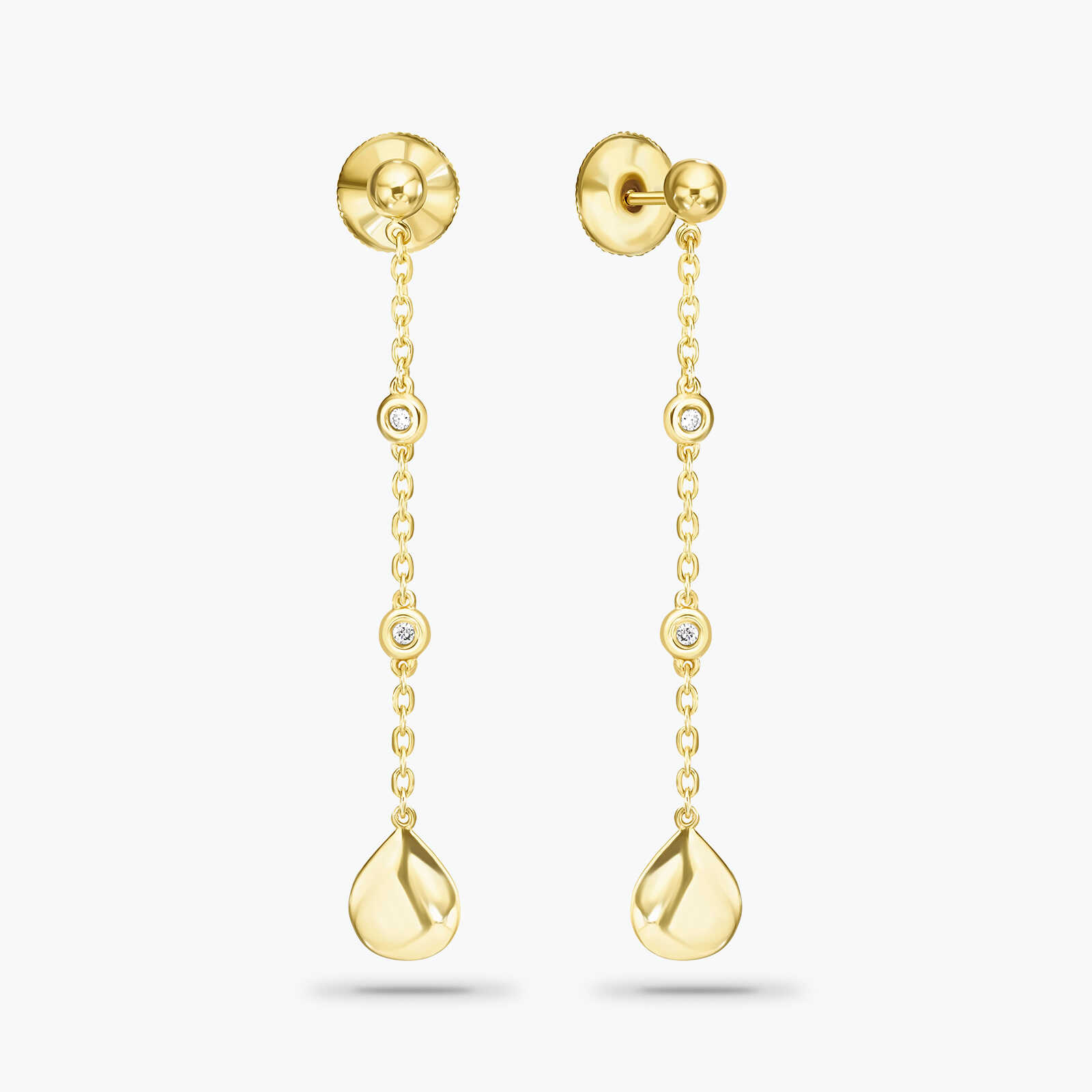 עגילי זהב באורך 5 ס"מ משובצים יהלומים