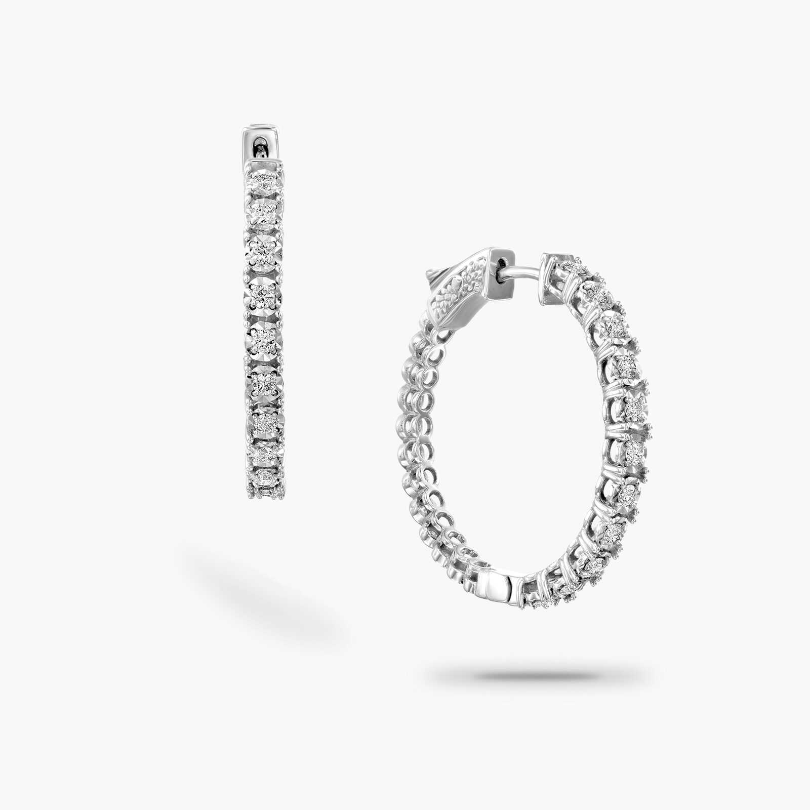 עגילי חישוק בזהב לבן משובצים יהלומים