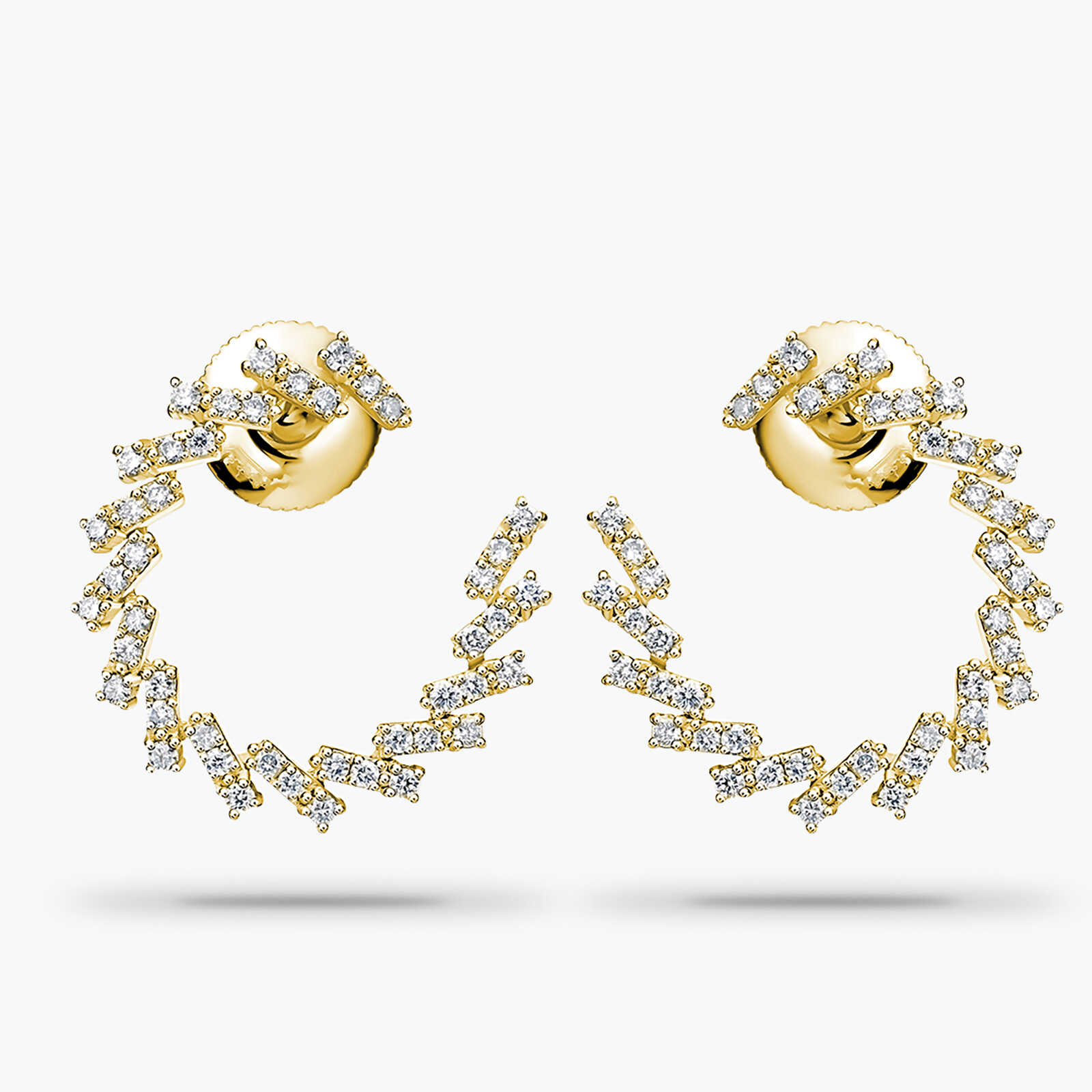 עגילי זהב ויהלומים בעיצוב פתוח