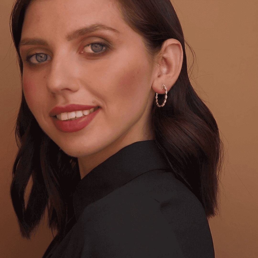 עגיל זהב חישוק משובצים יהלומים