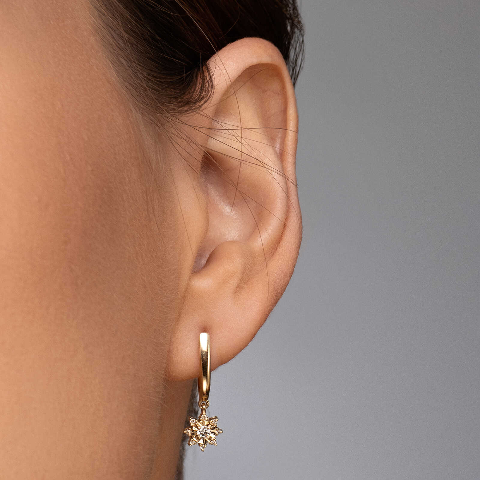 עגילי זהב שמש יהלומים