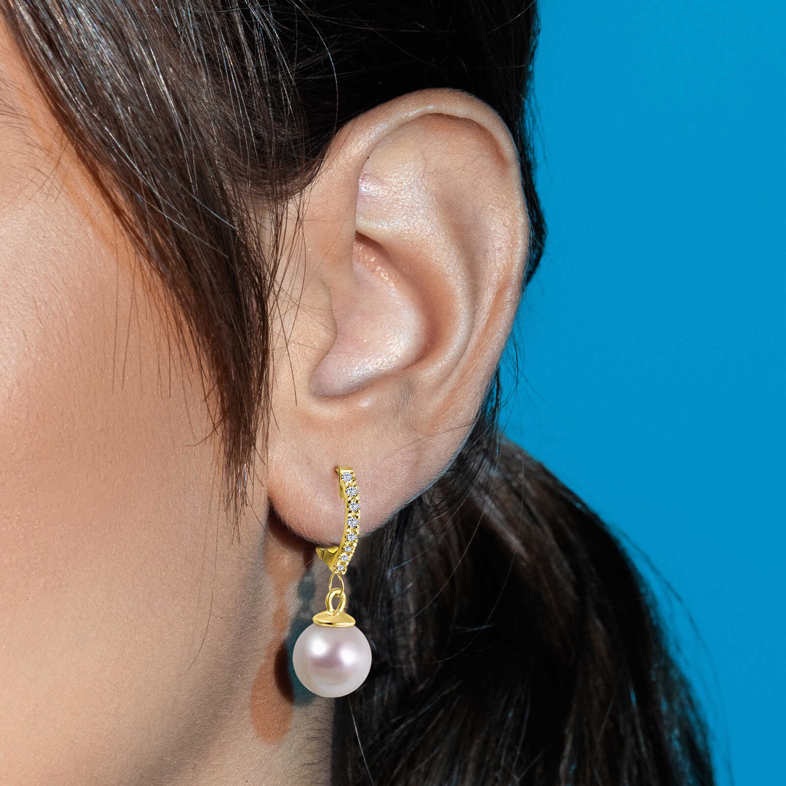 עגיל יהלומים בשילוב פנינה