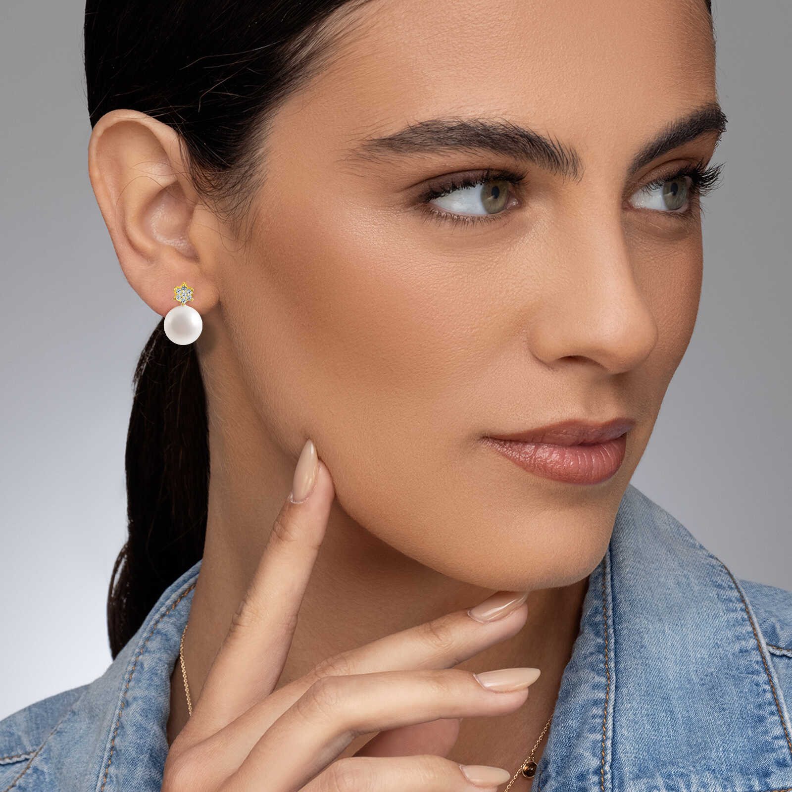 עגילי פנינה ויהלומים